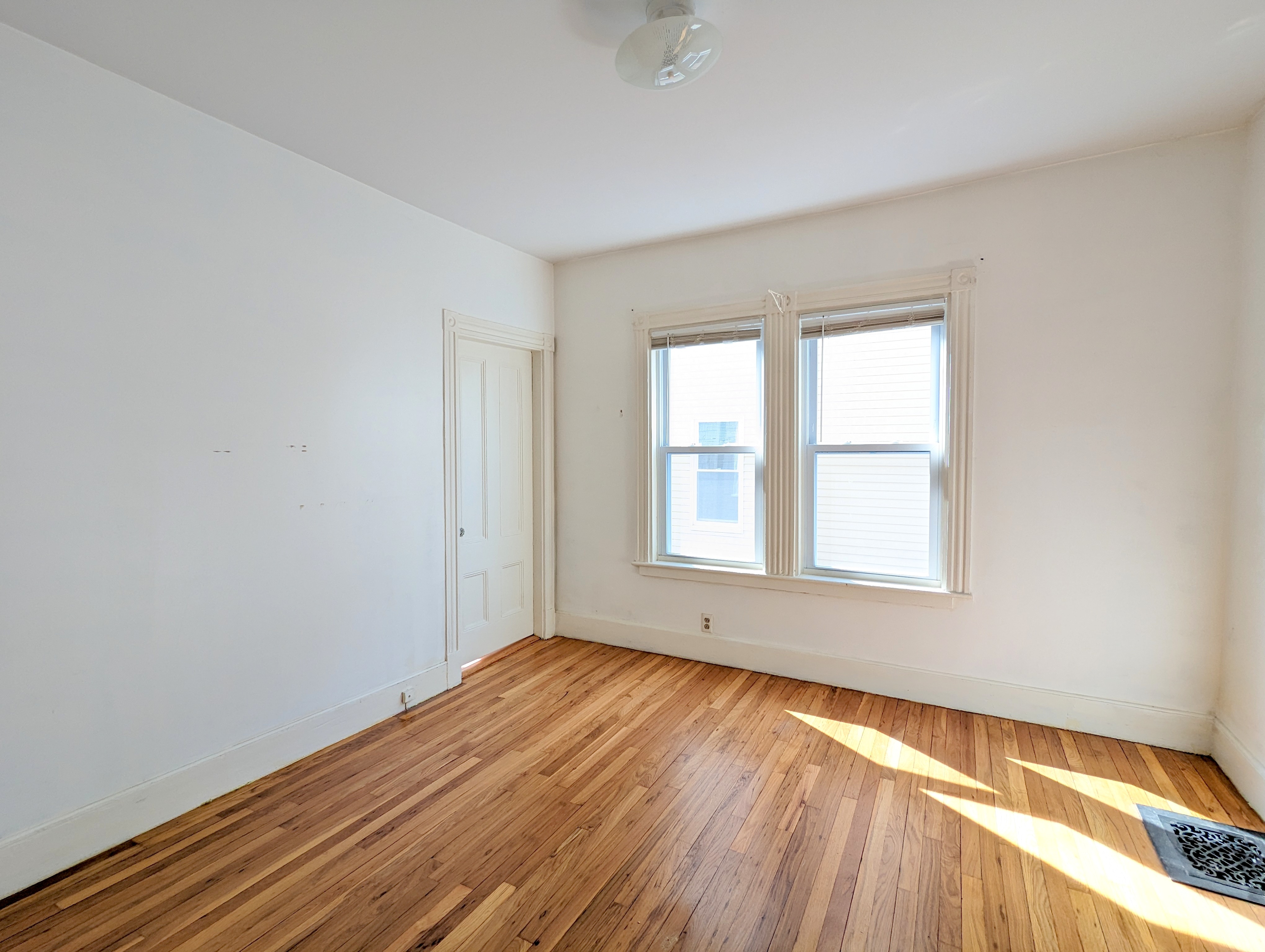 28 Claremon St, Teele Square