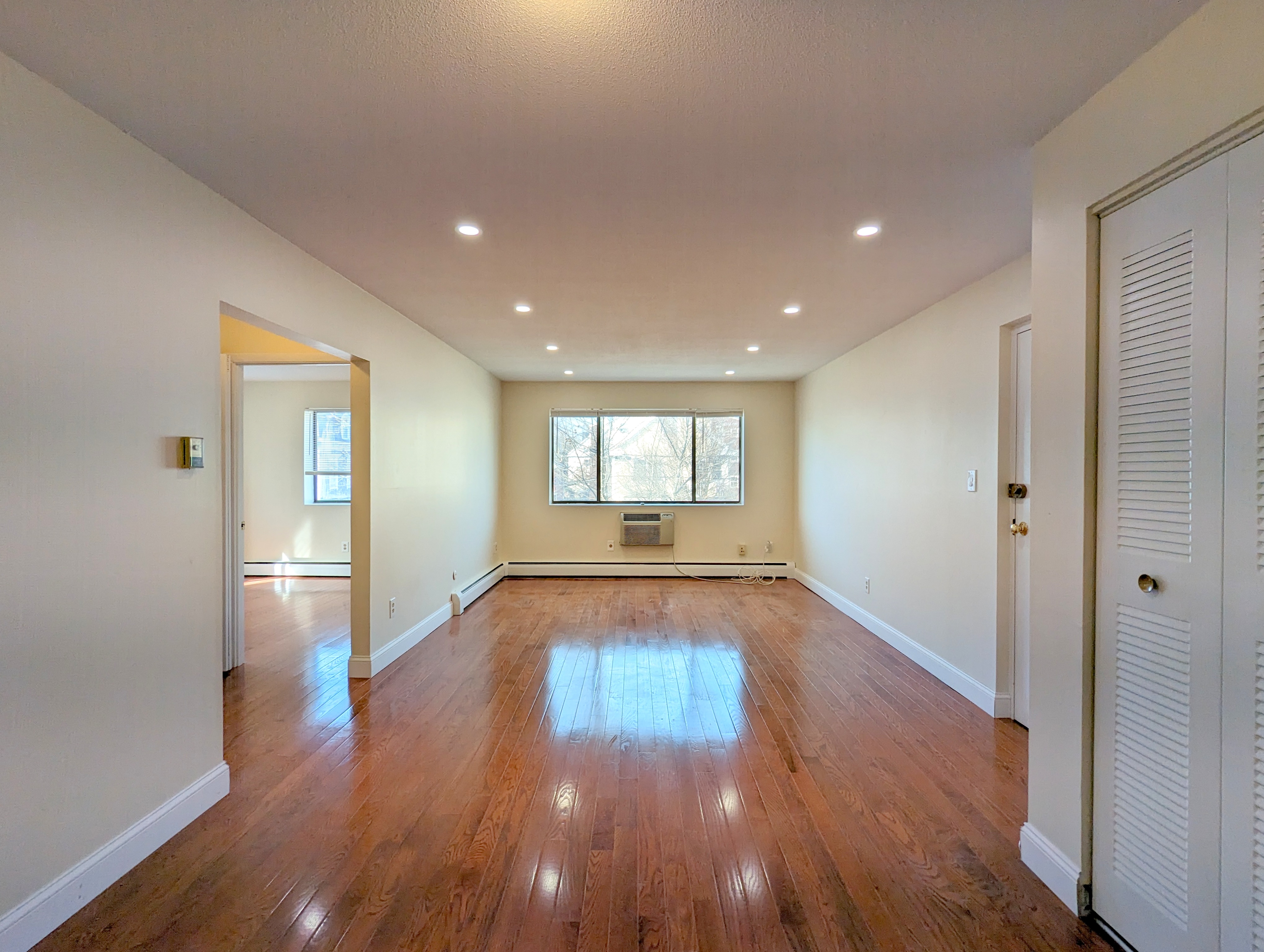 12 Cameron Ave, Teele Square