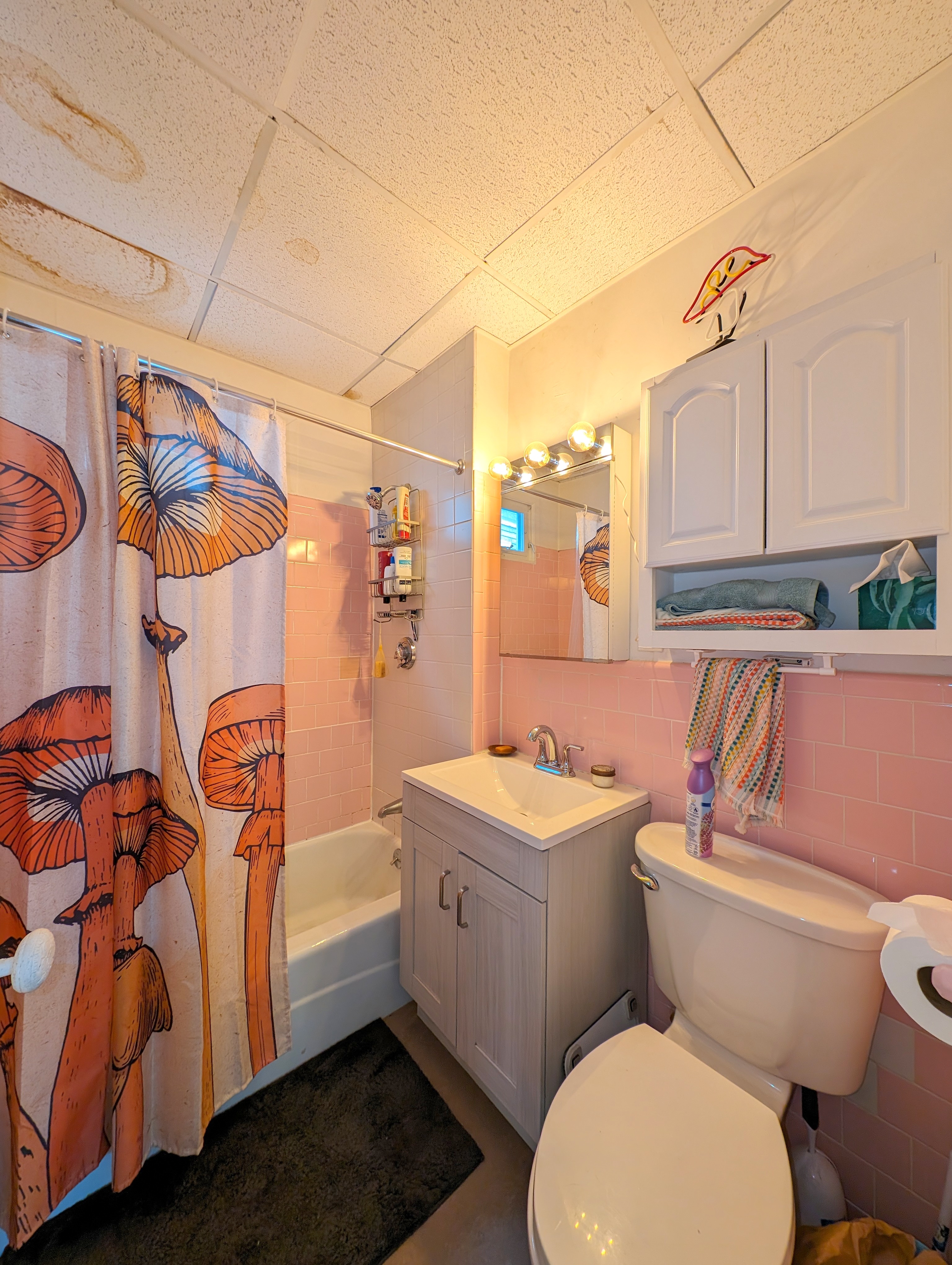 3 Russell Rd, Teele Square