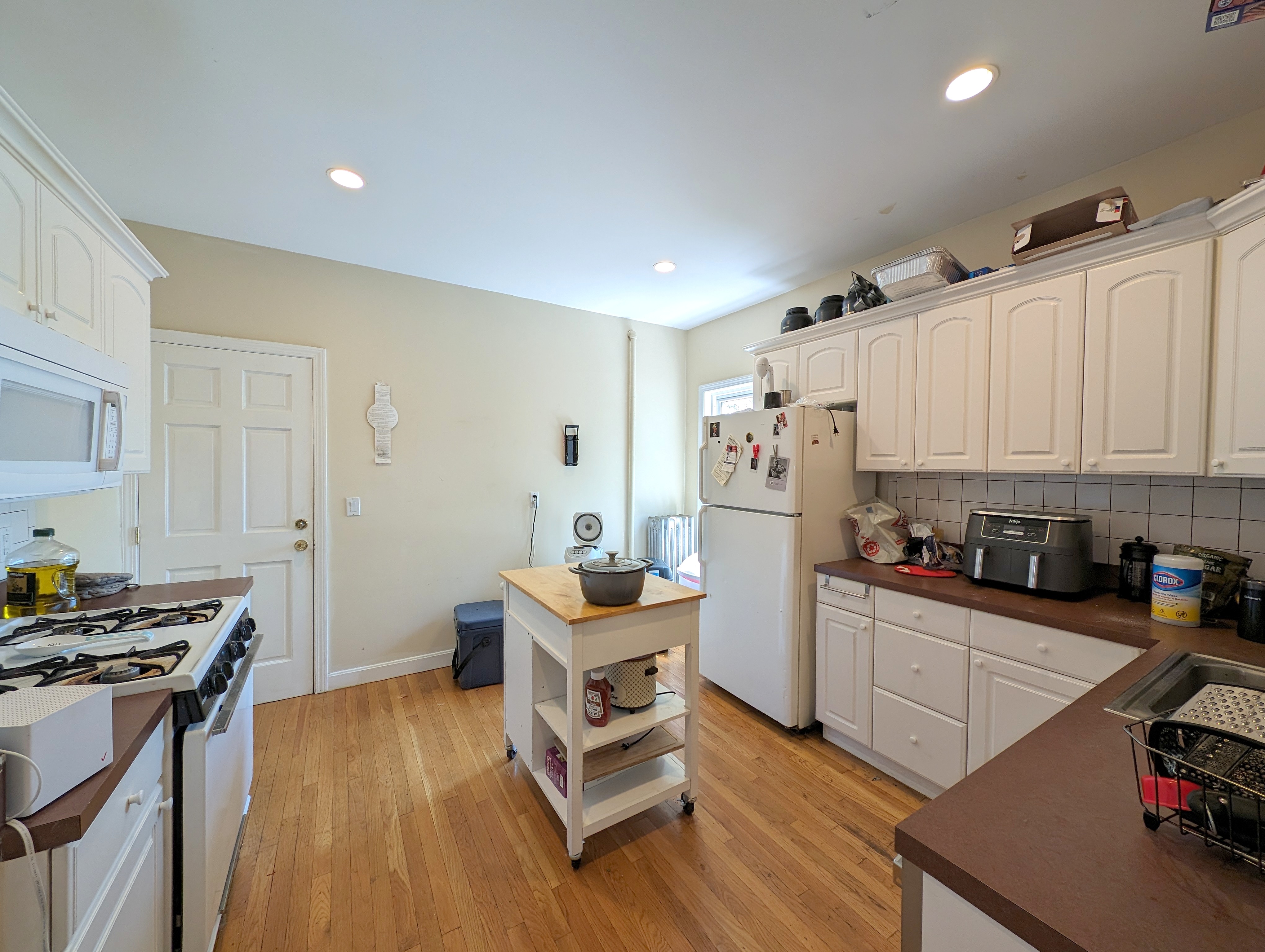 15 Paulina St, Davis Square