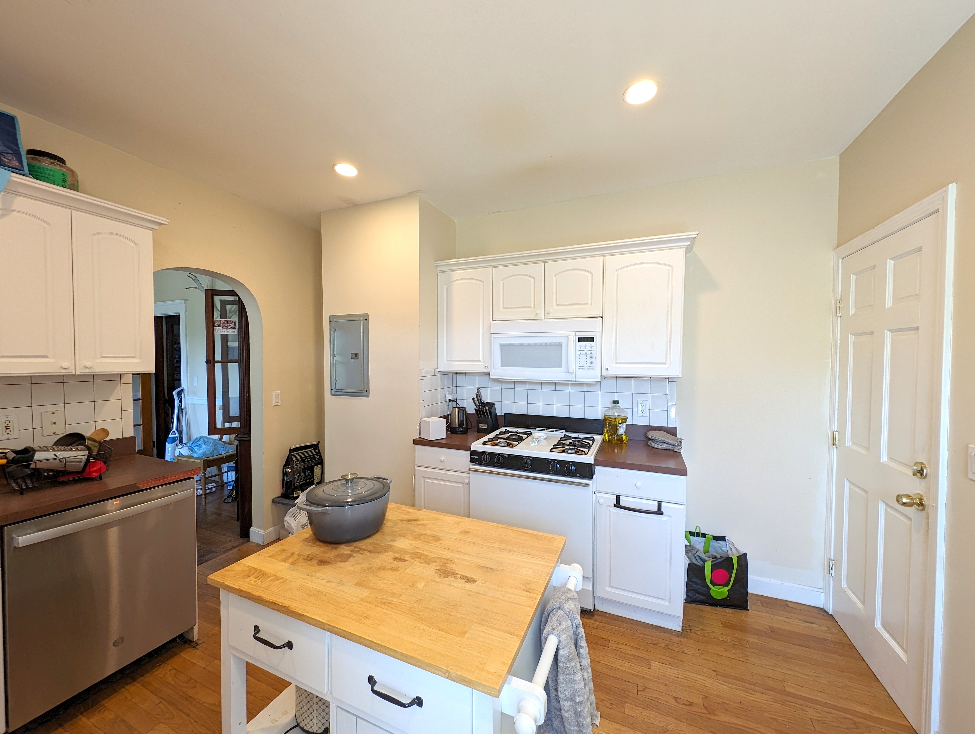 15 Paulina St, Davis Square