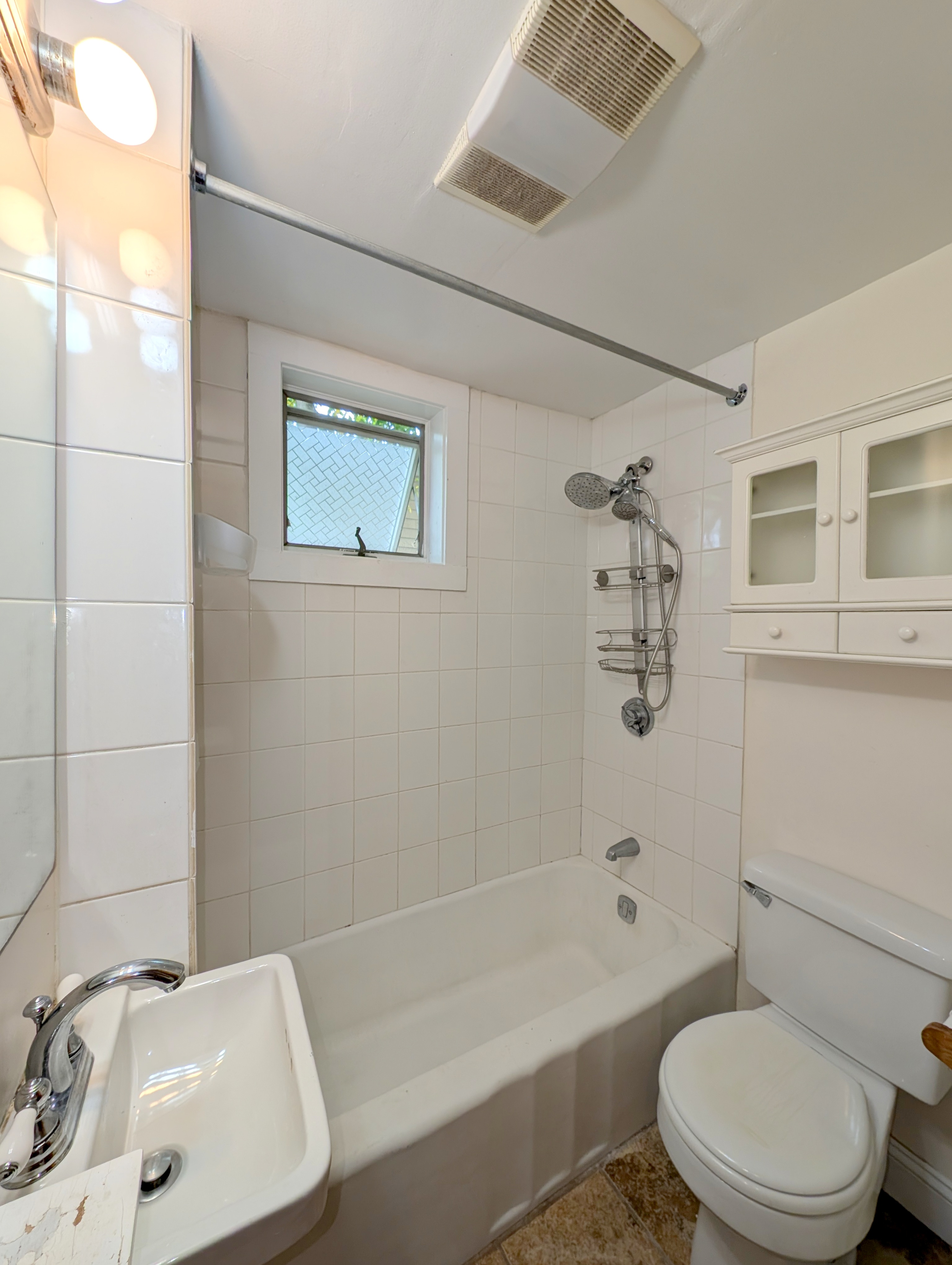 79 Capen St, Medford