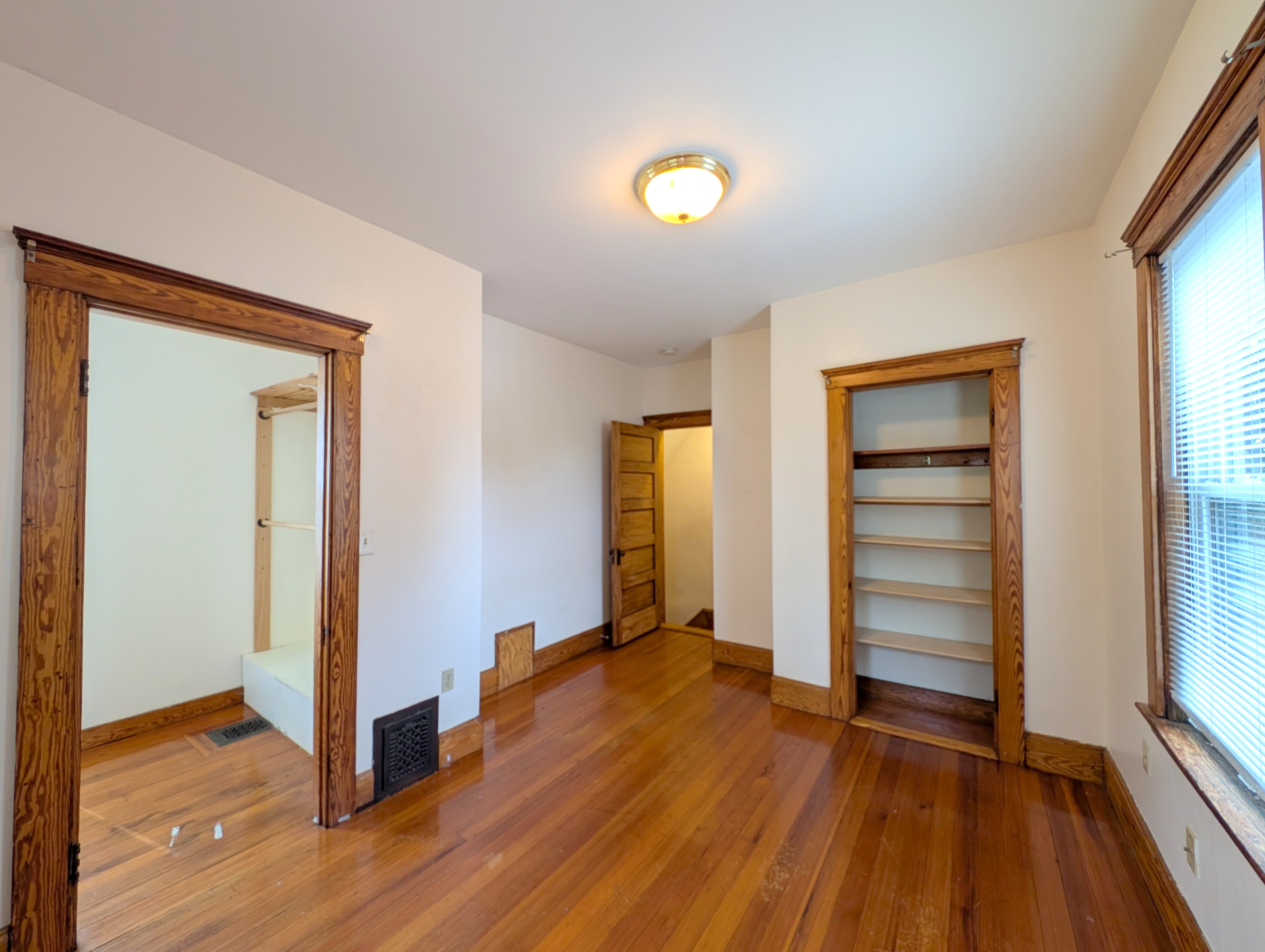 79 Capen St, Medford