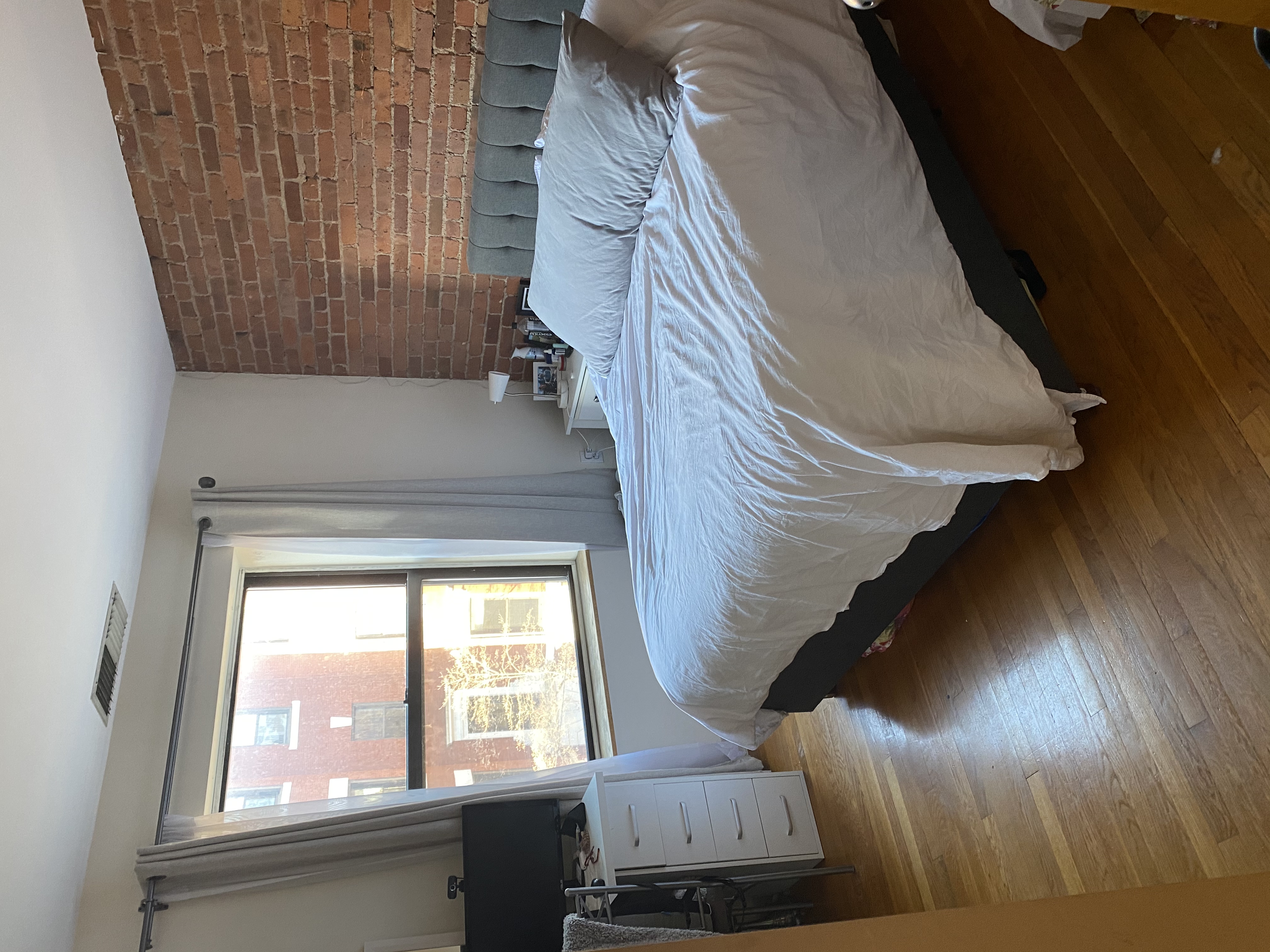 103 Gainsborough St, Fenway