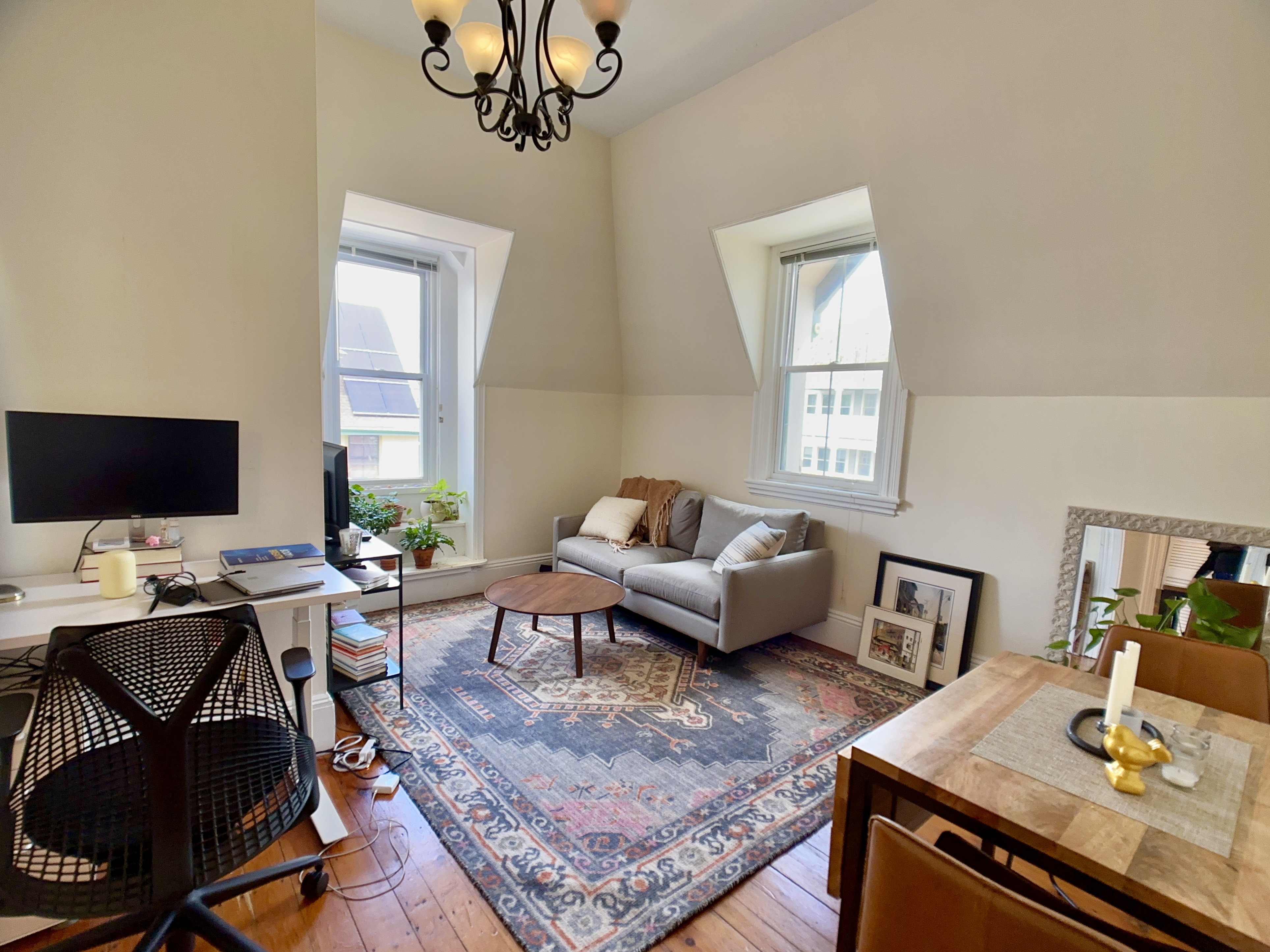 271 Chestnut Ave, Jamaica Plain