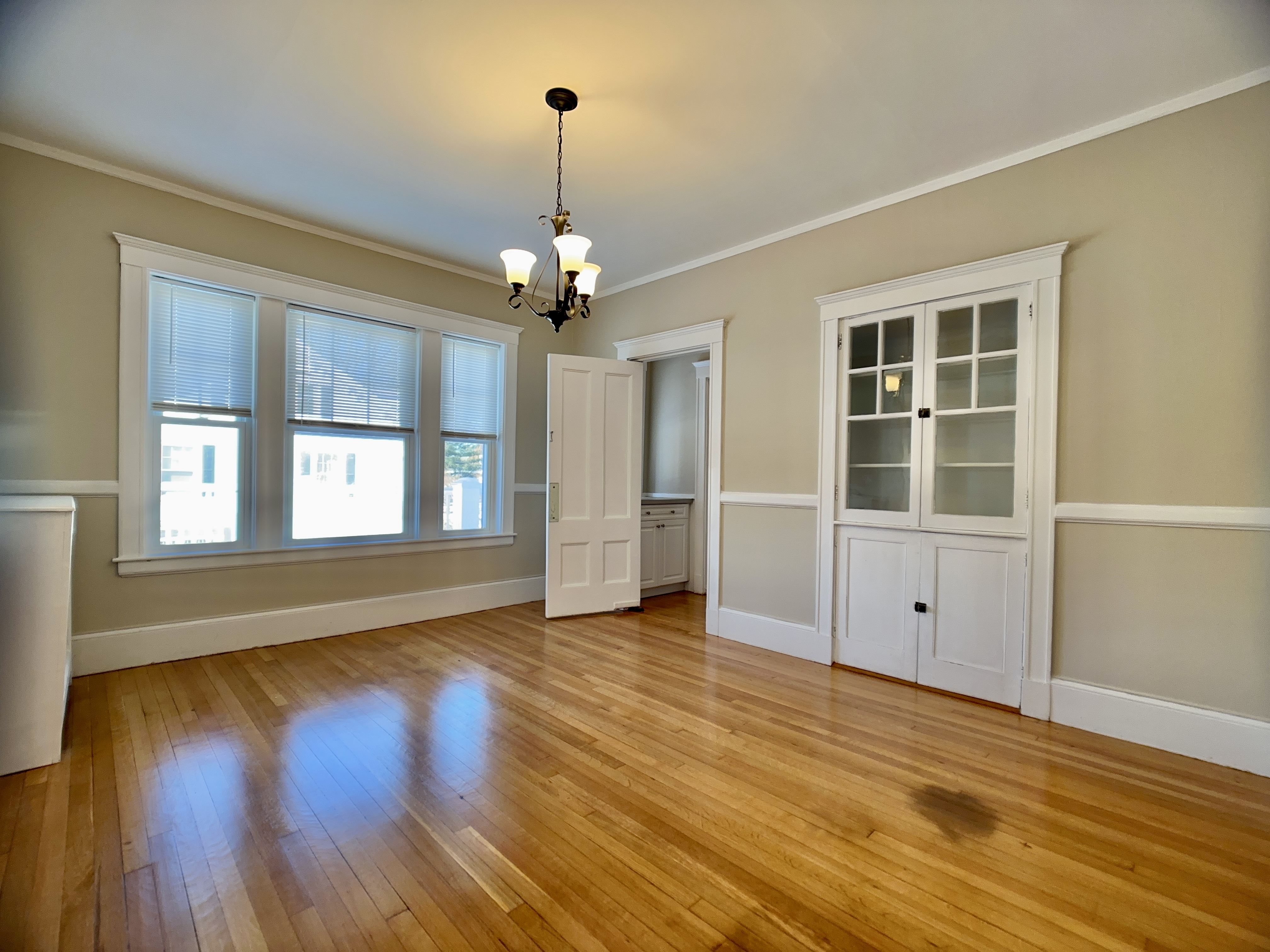 39 Pond St, Jamaica Plain