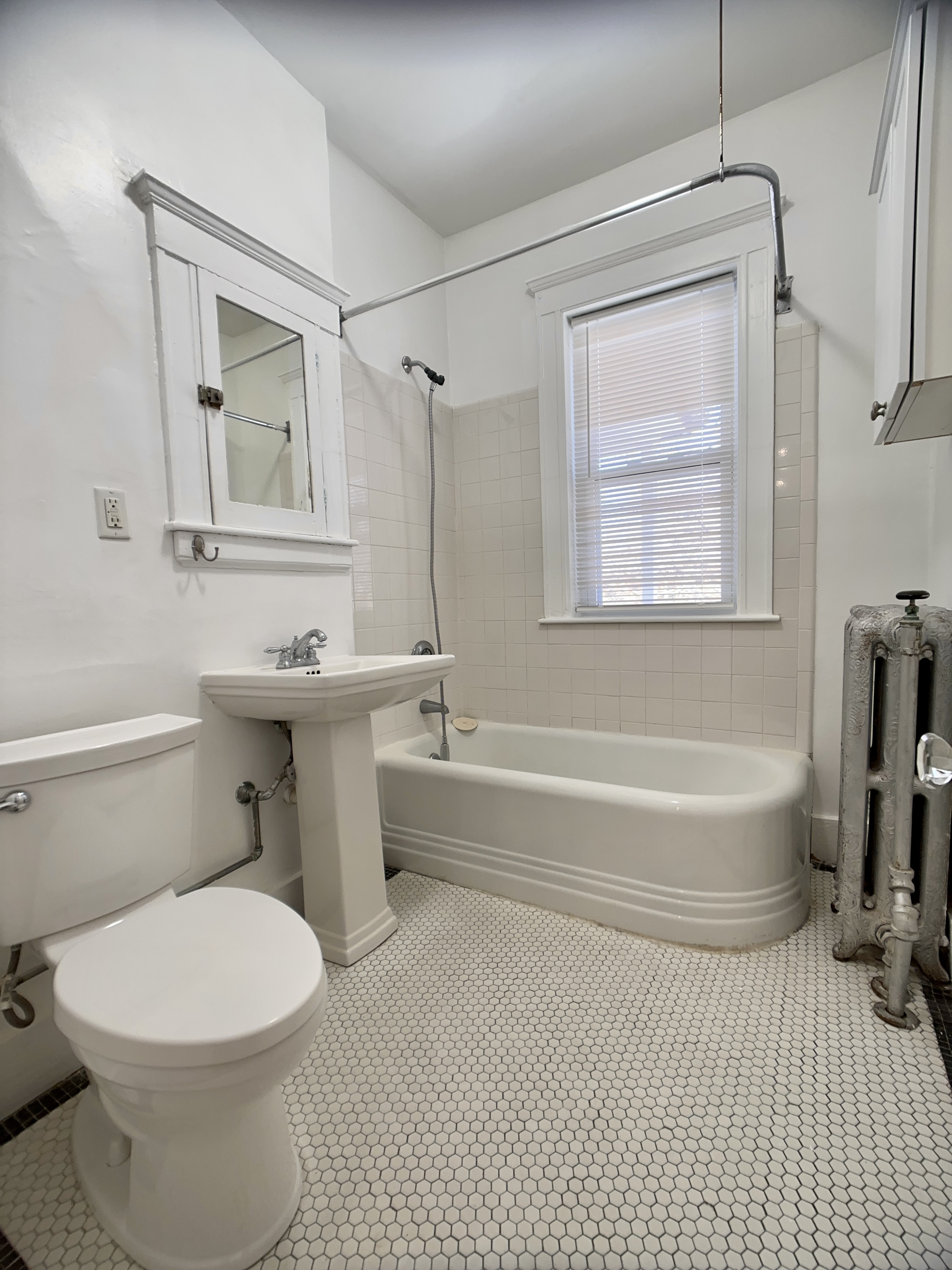 39 Pond St, Jamaica Plain