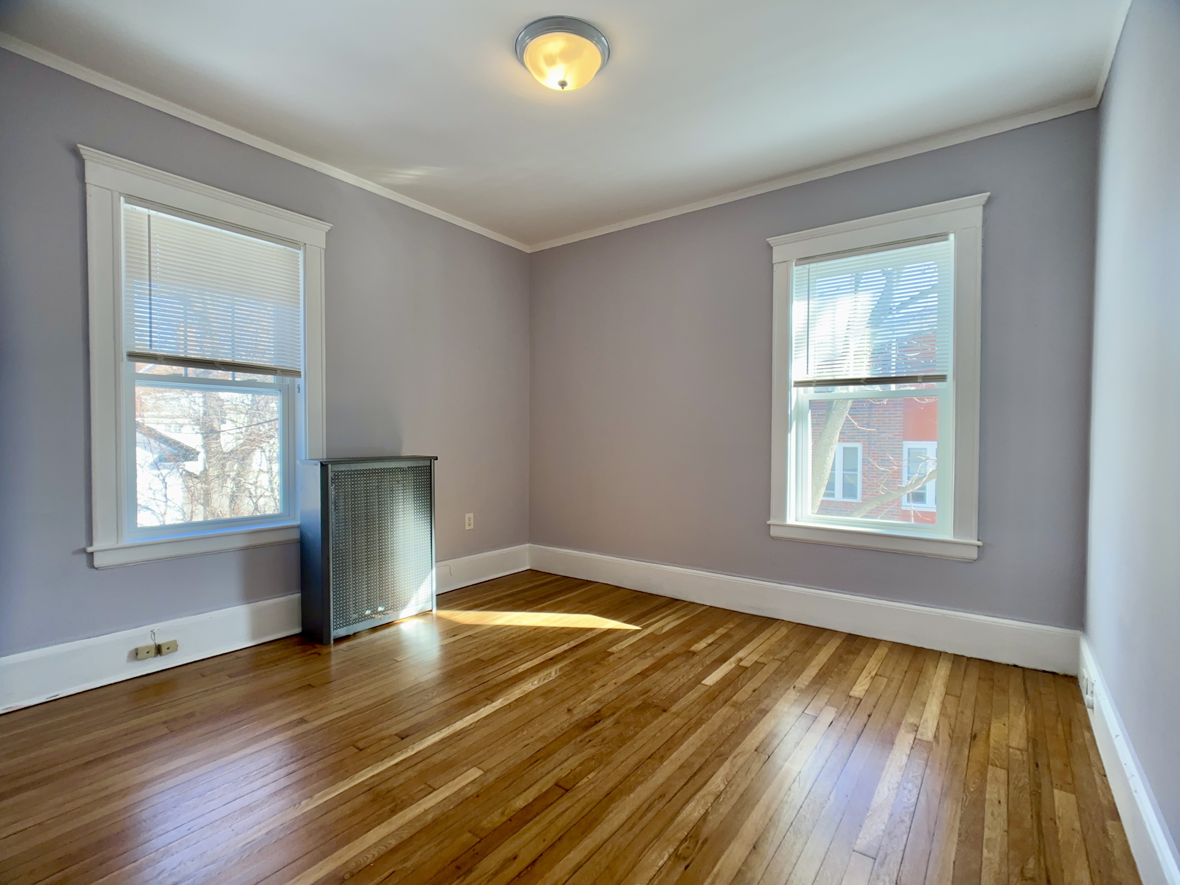 39 Pond St, Jamaica Plain