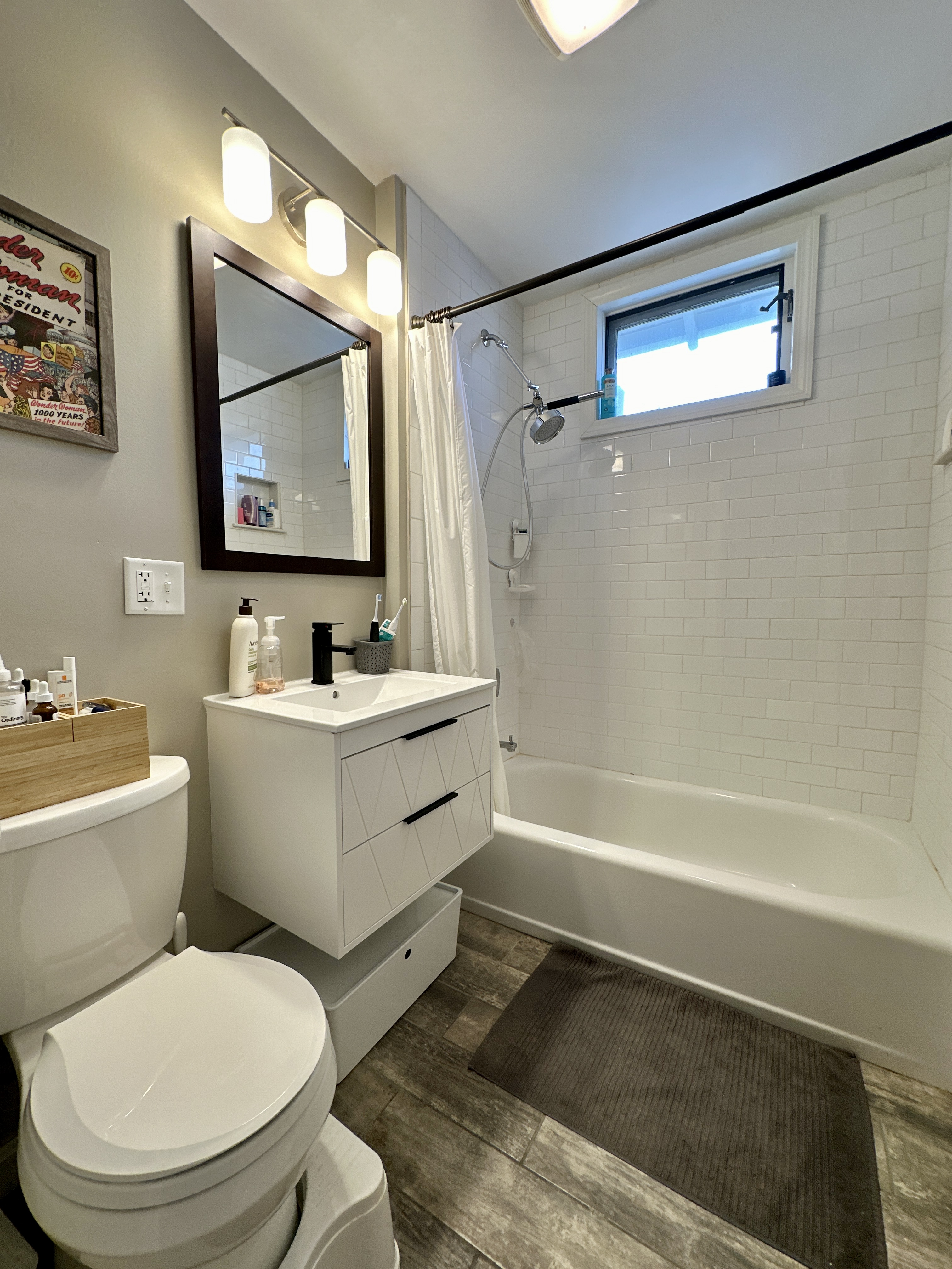 17 Lesher St, Roslindale