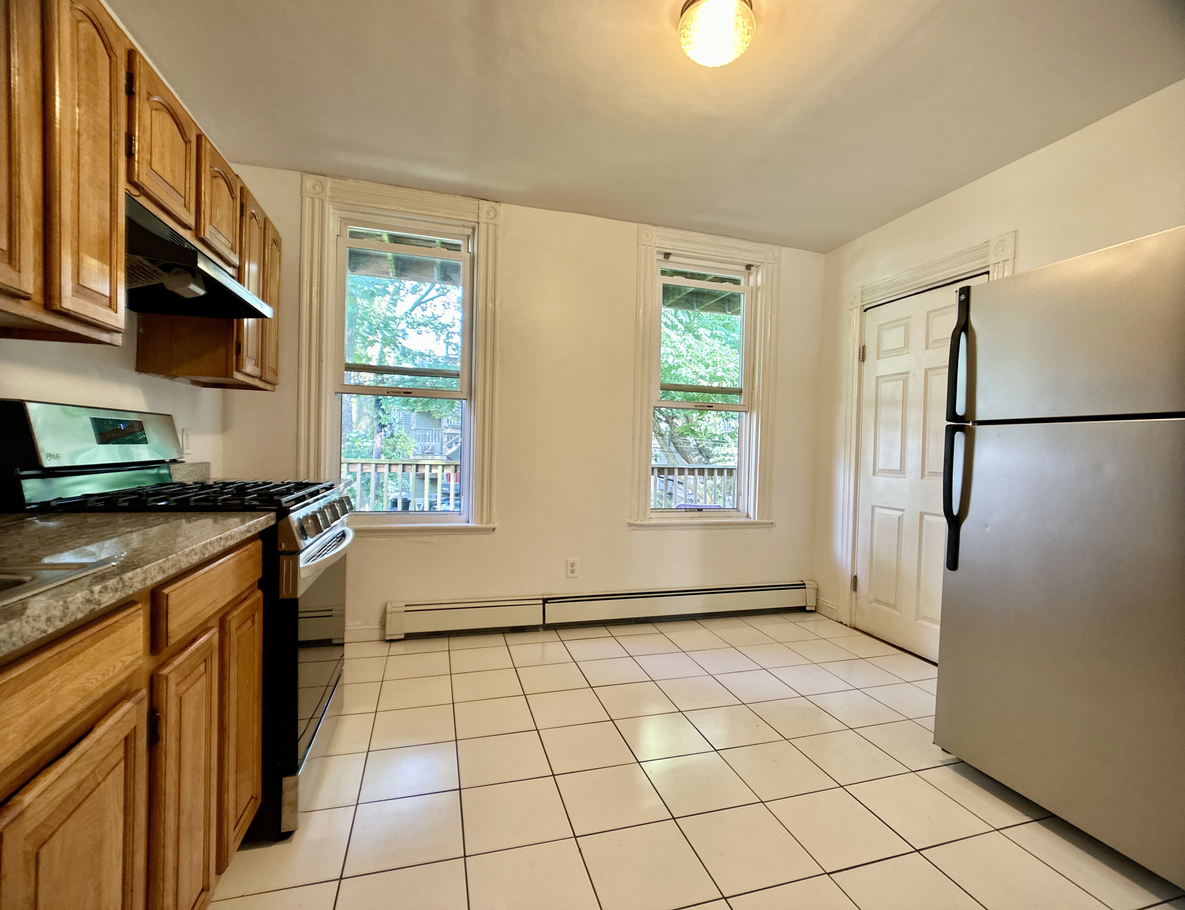 20 Egleston St, Jamaica Plain