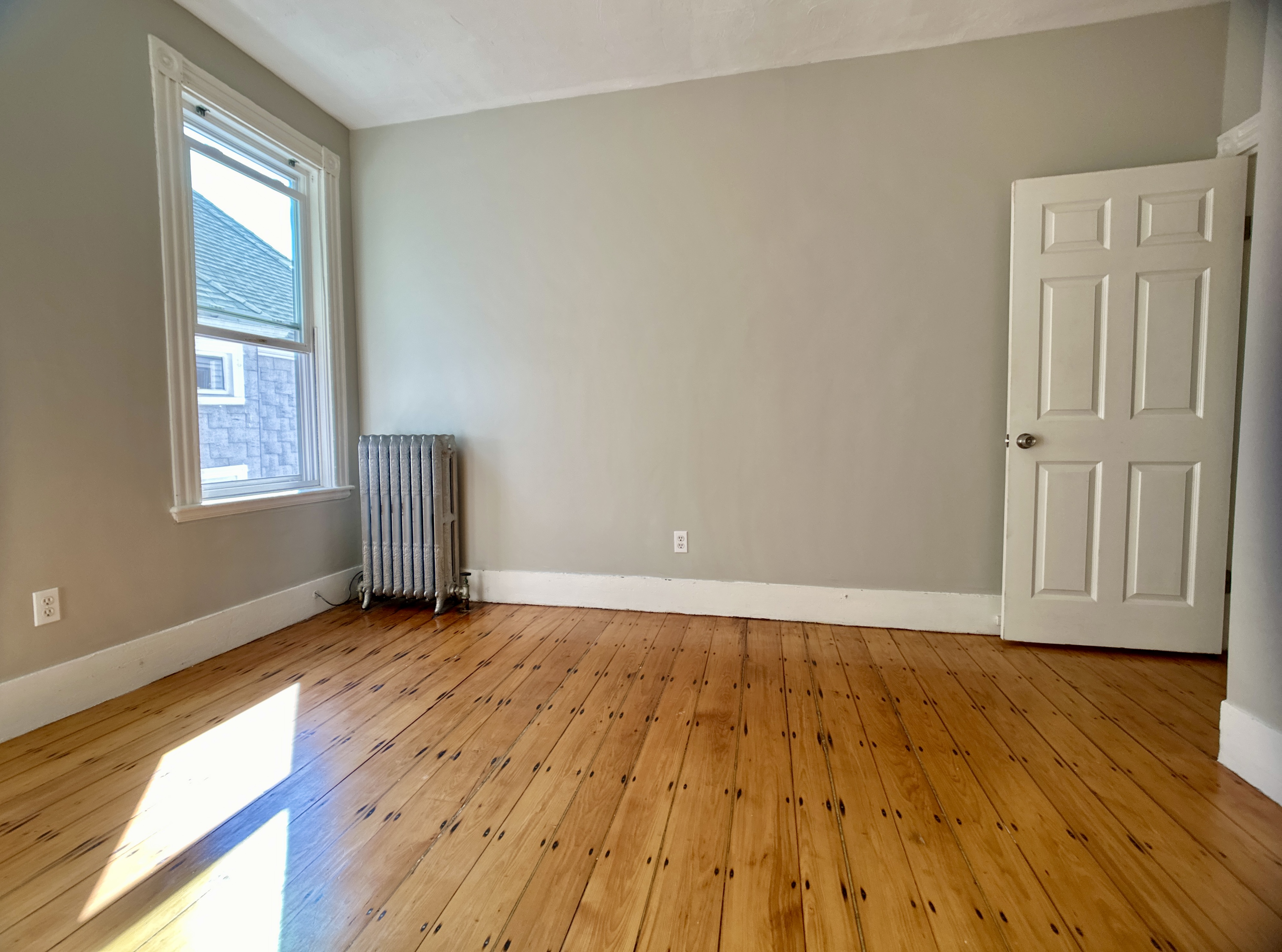 20 Egleston St, Jamaica Plain