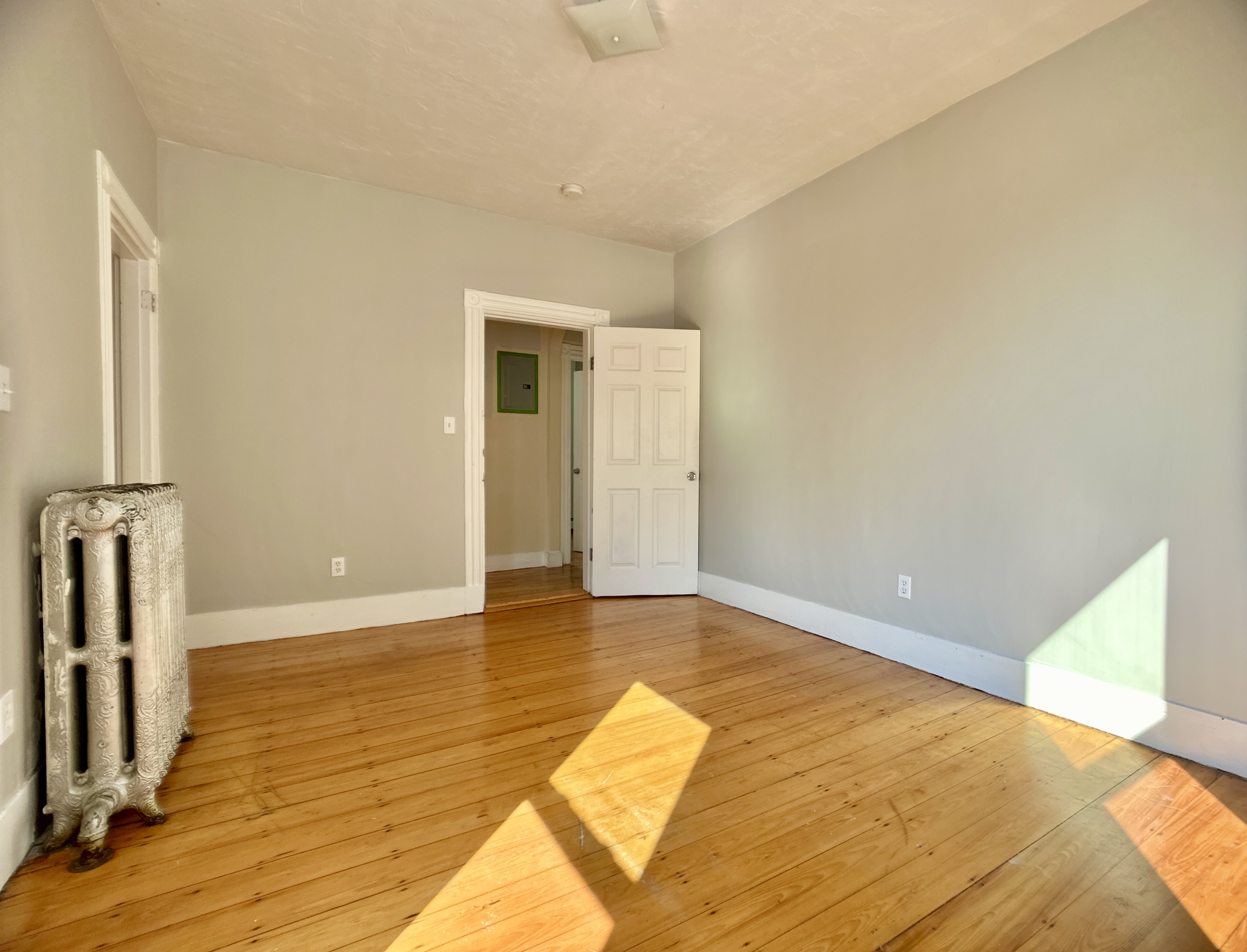 20 Egleston St, Jamaica Plain