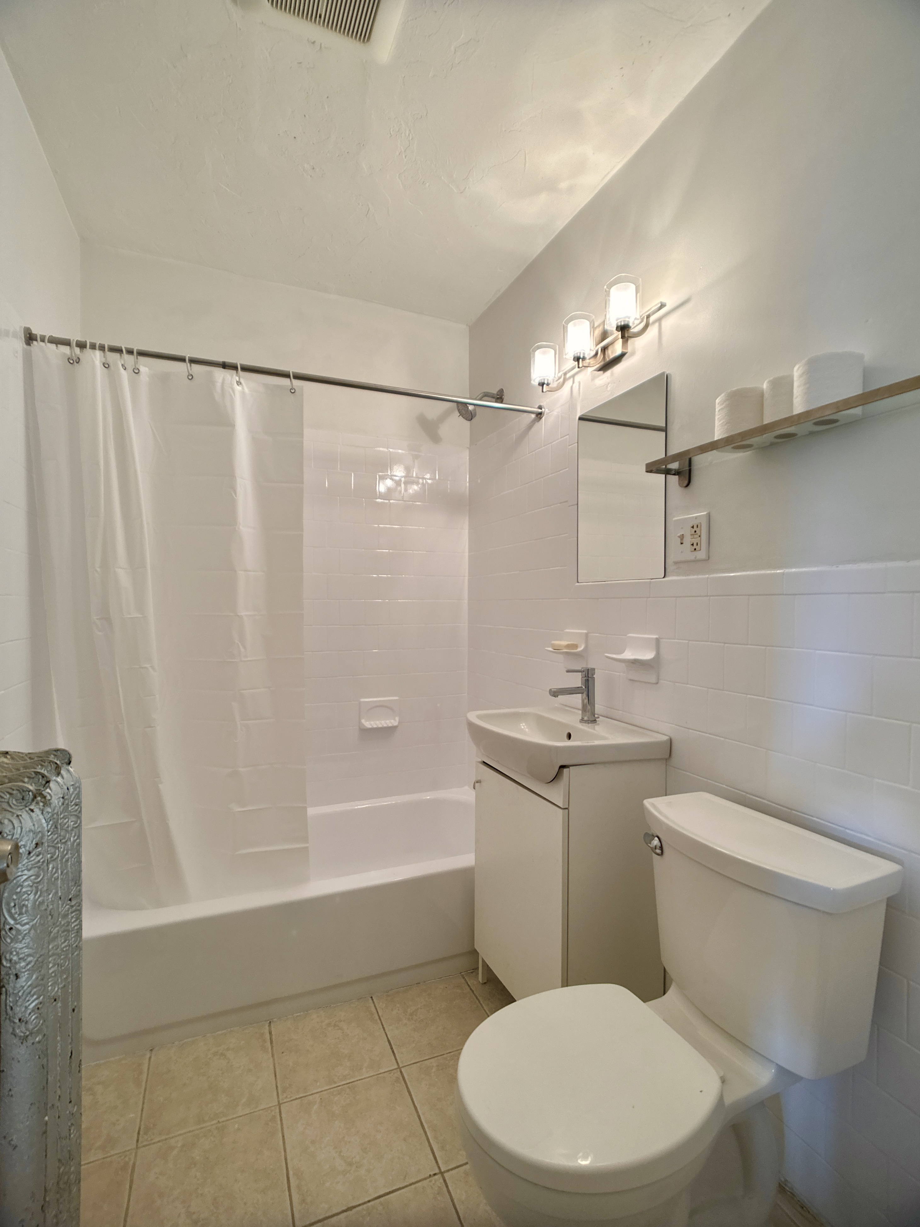 20 Egleston St, Jamaica Plain