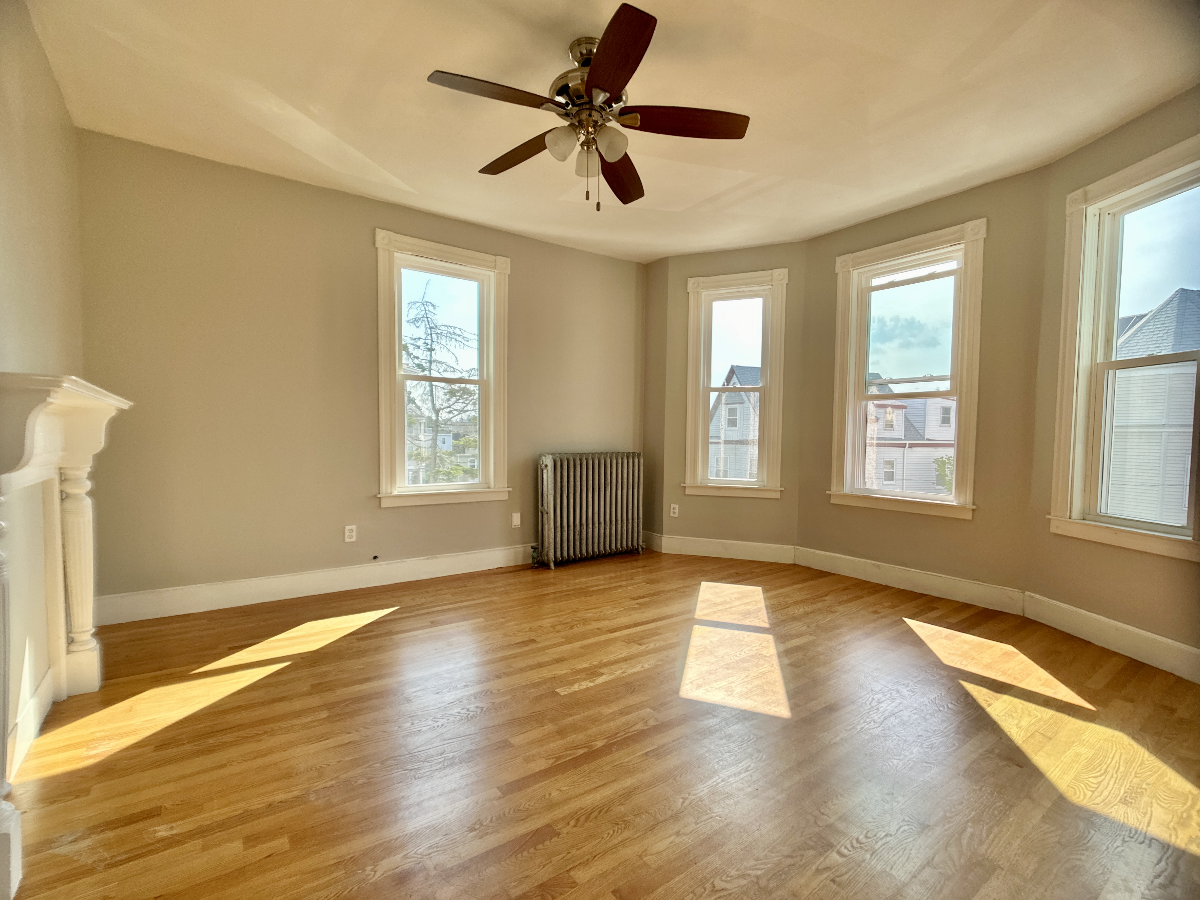 20 Egleston St, Jamaica Plain