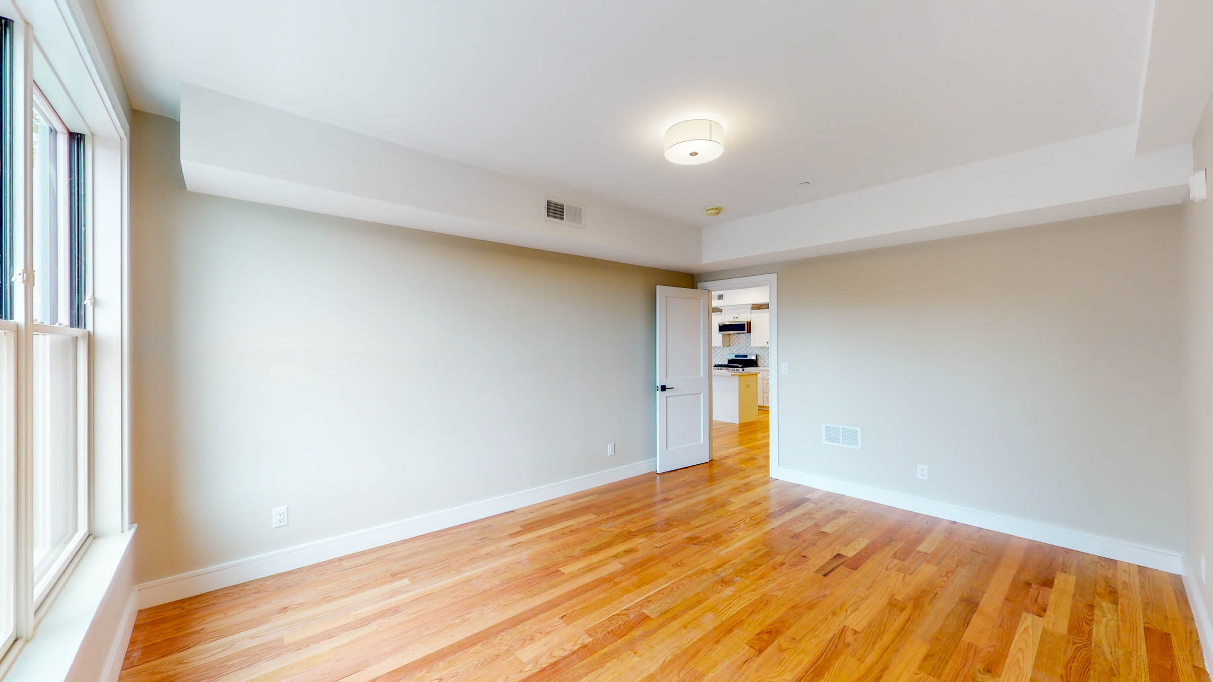 81 Chestnut Hill Ave, Brighton