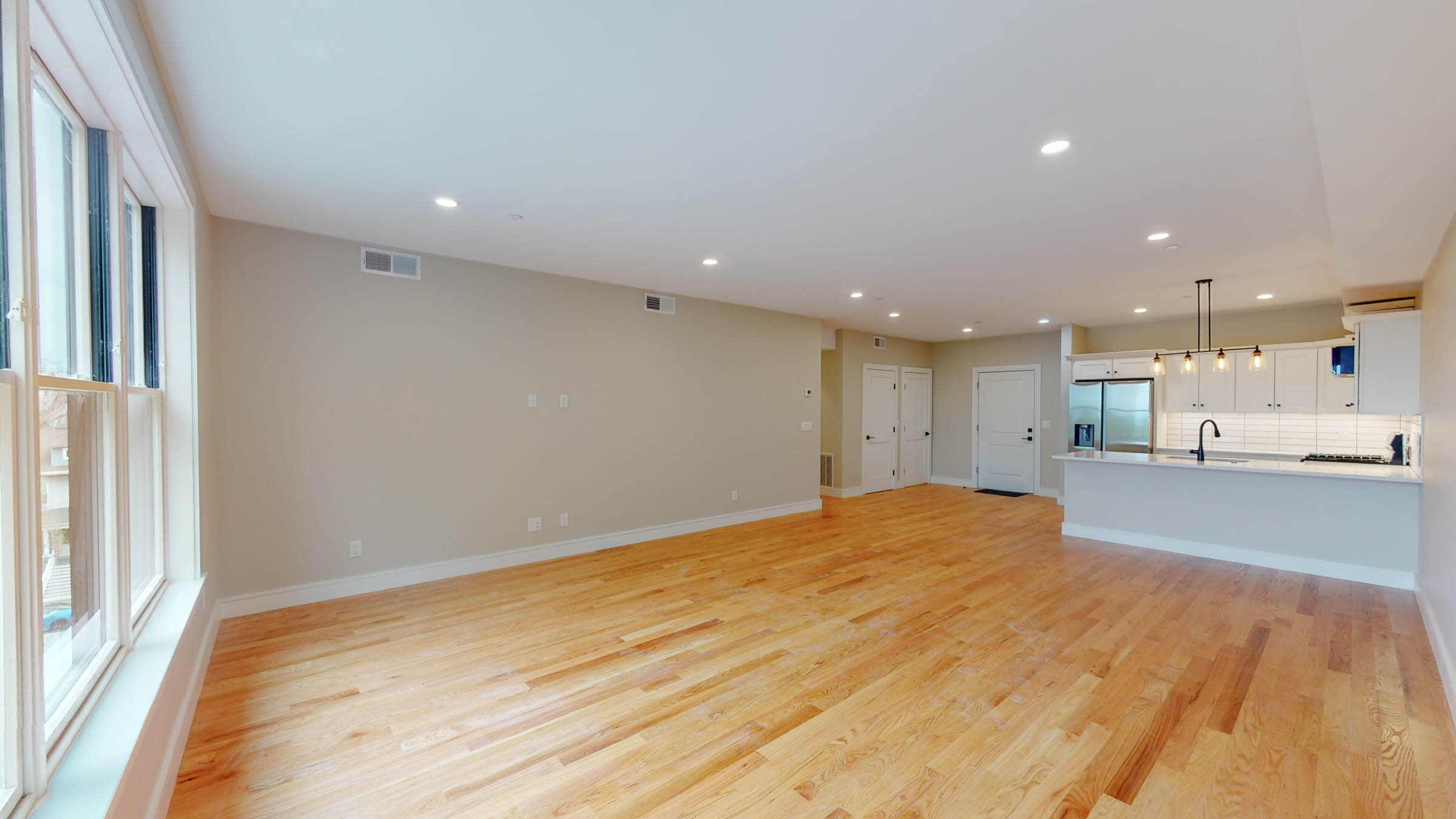 81 Chestnut Hill Ave, Brighton