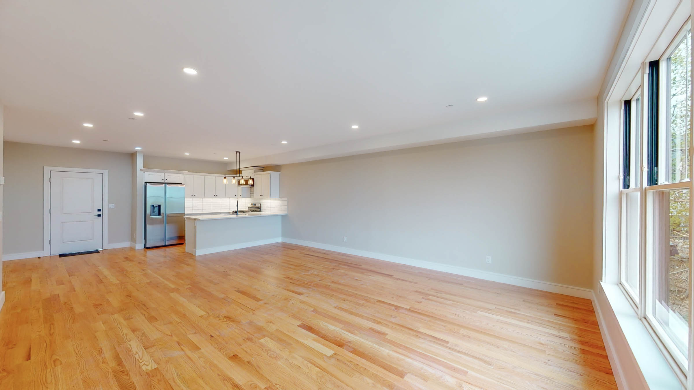 81 Chestnut Hill Ave, Brighton