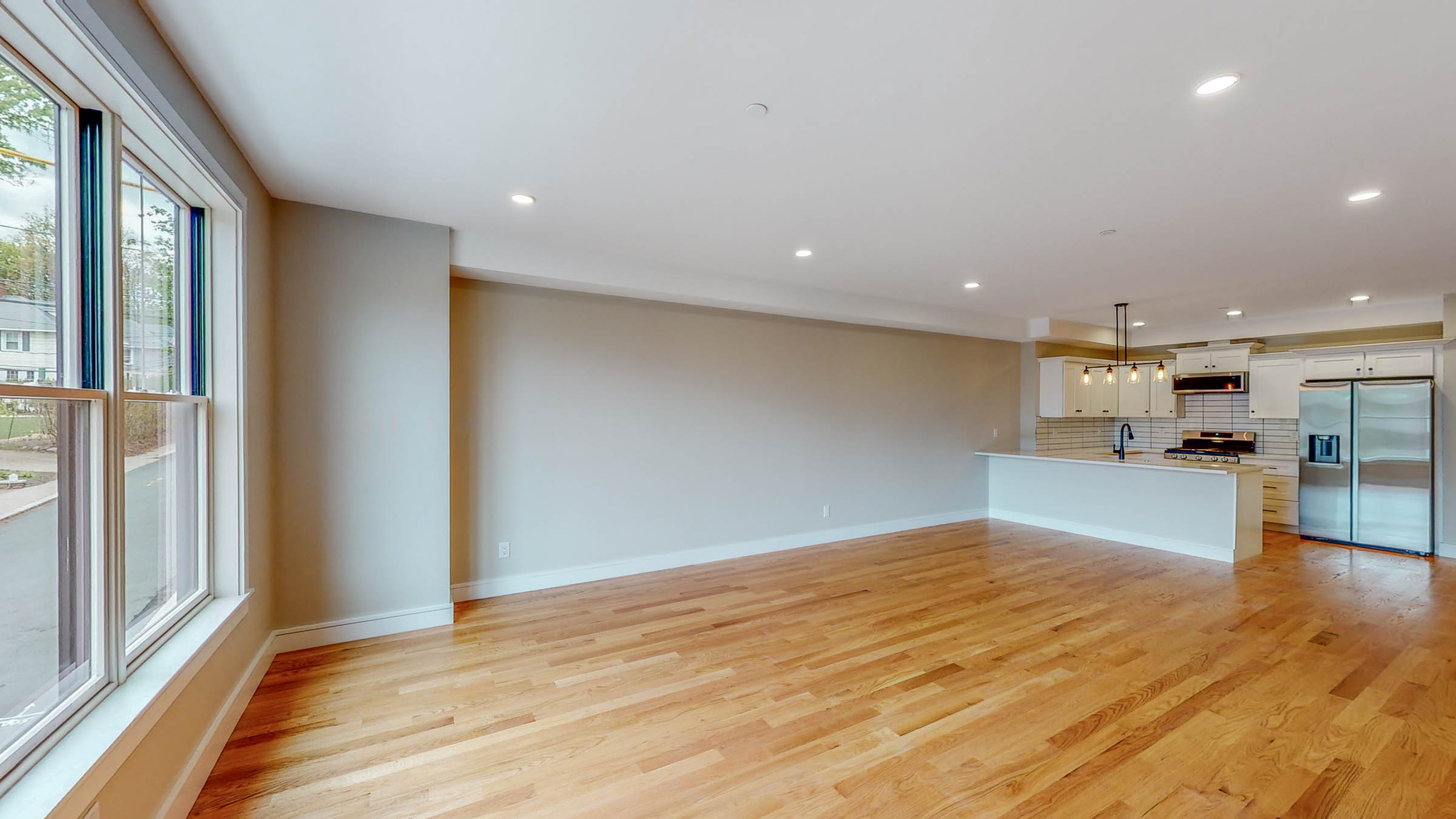 81 Chestnut Hill Ave, Brighton