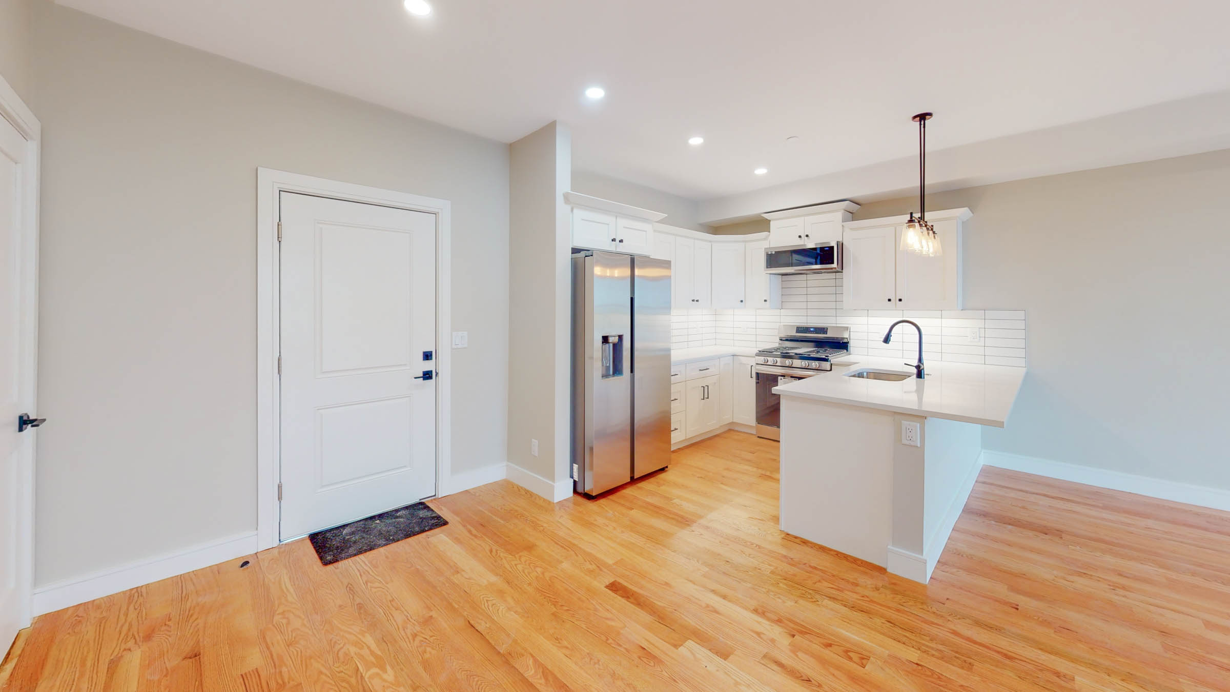 81 Chestnut Hill Ave, Brighton