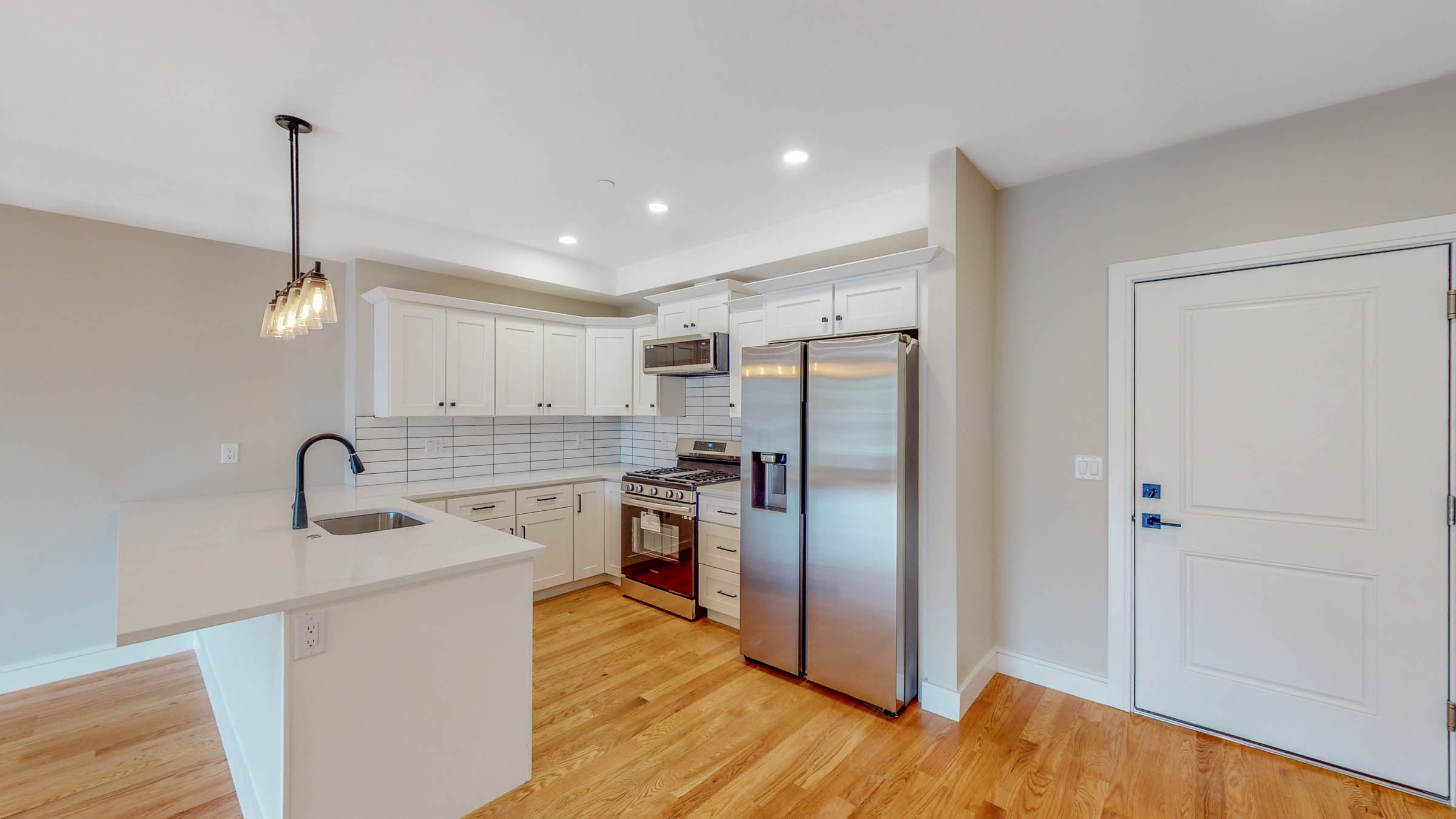 81 Chestnut Hill Ave, Brighton