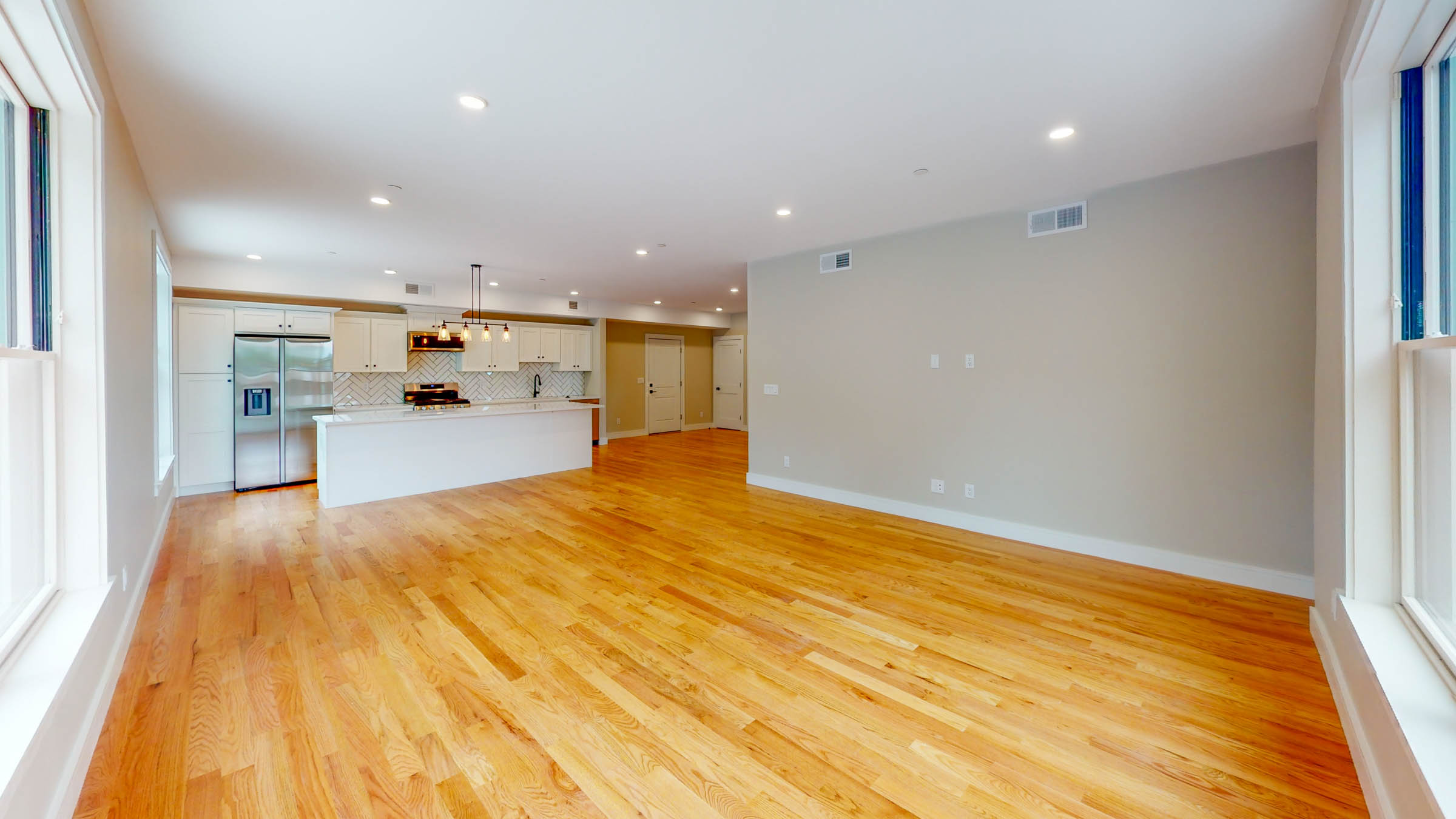 81 Chestnut Hill Ave, Brighton