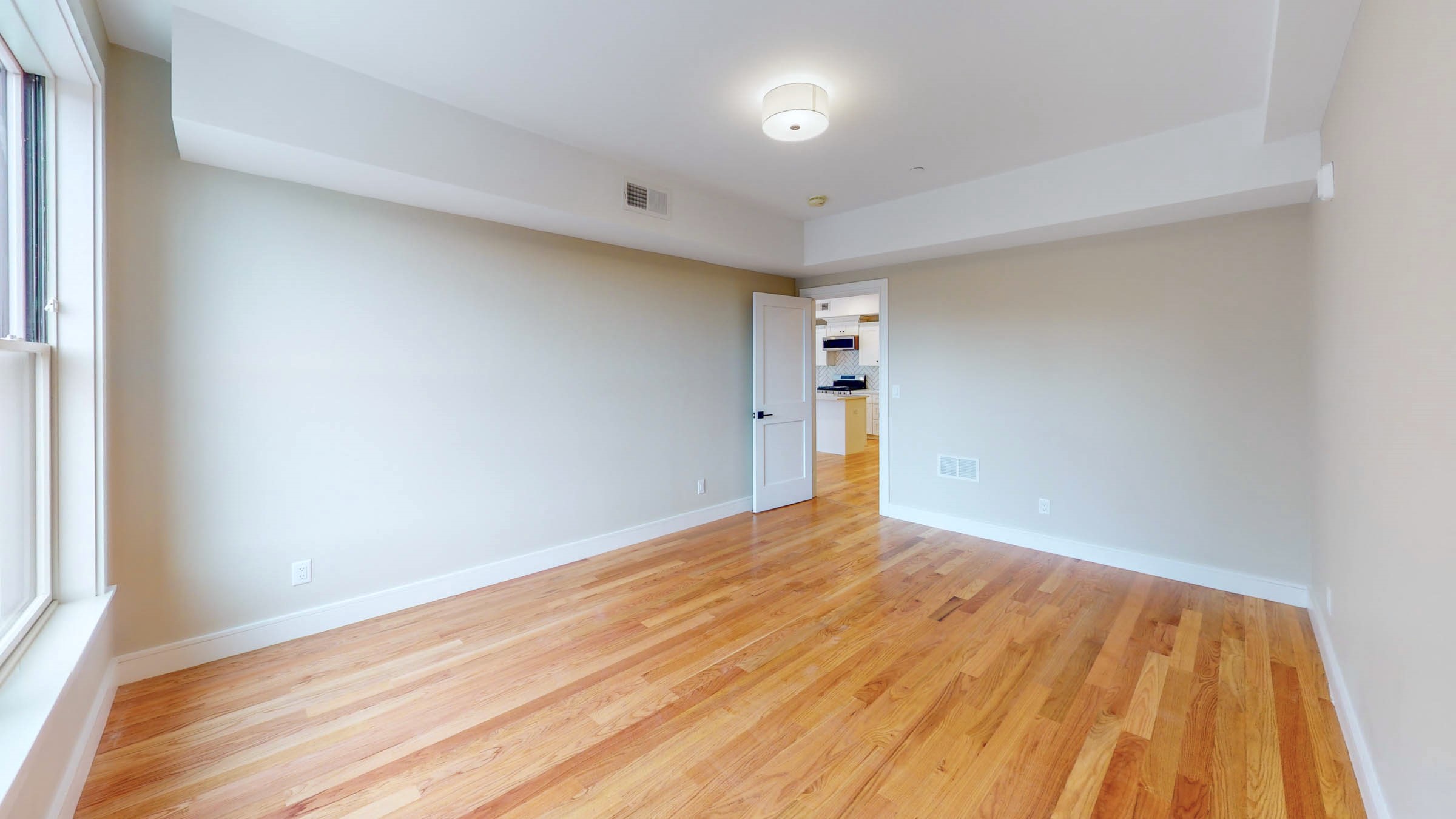 81 Chestnut Hill Ave, Brighton