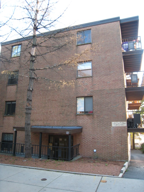 80 Highland Ave, Prospect Hill