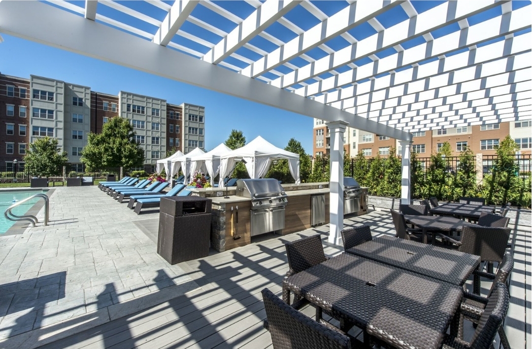 10 Overlook Ridge Dr, Malden