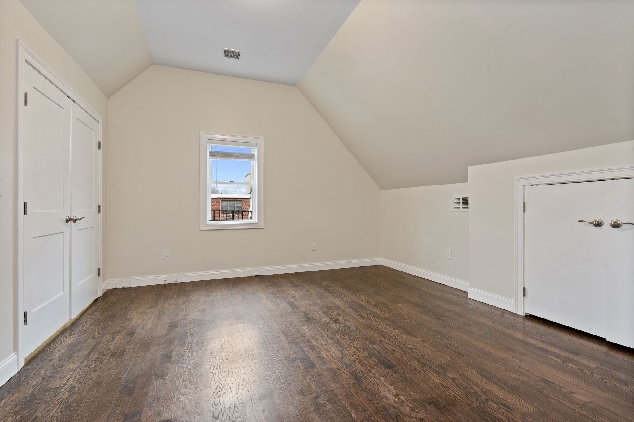 4 Chestnut Pl, Brighton