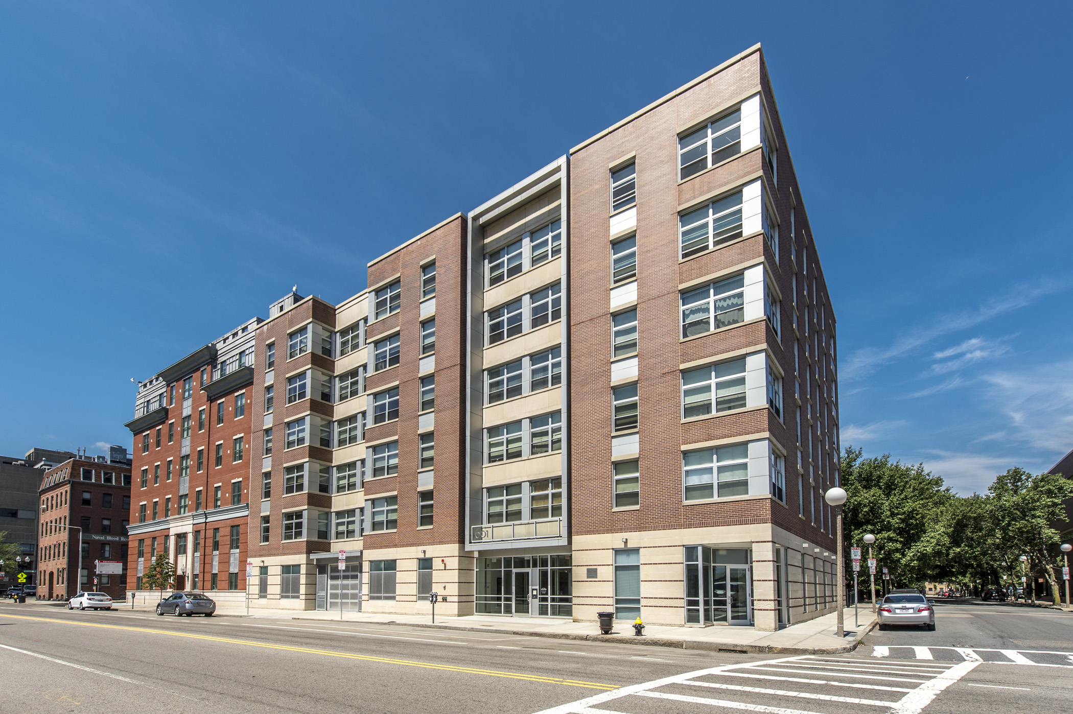 601 Albany St, South End