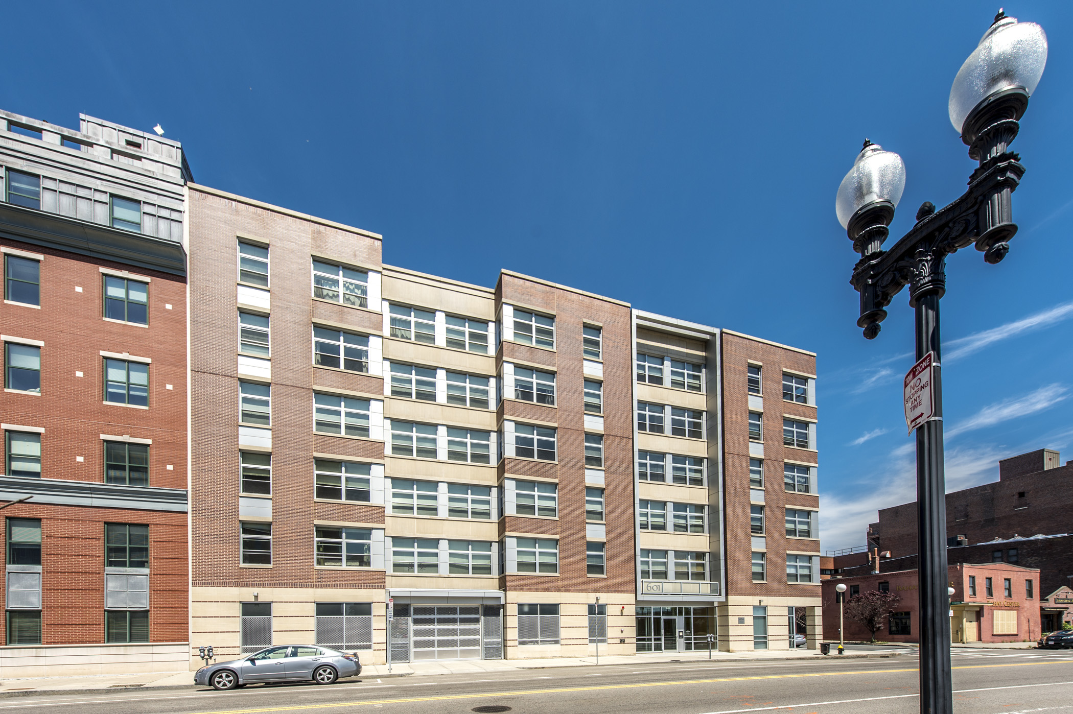 601 Albany St, South End