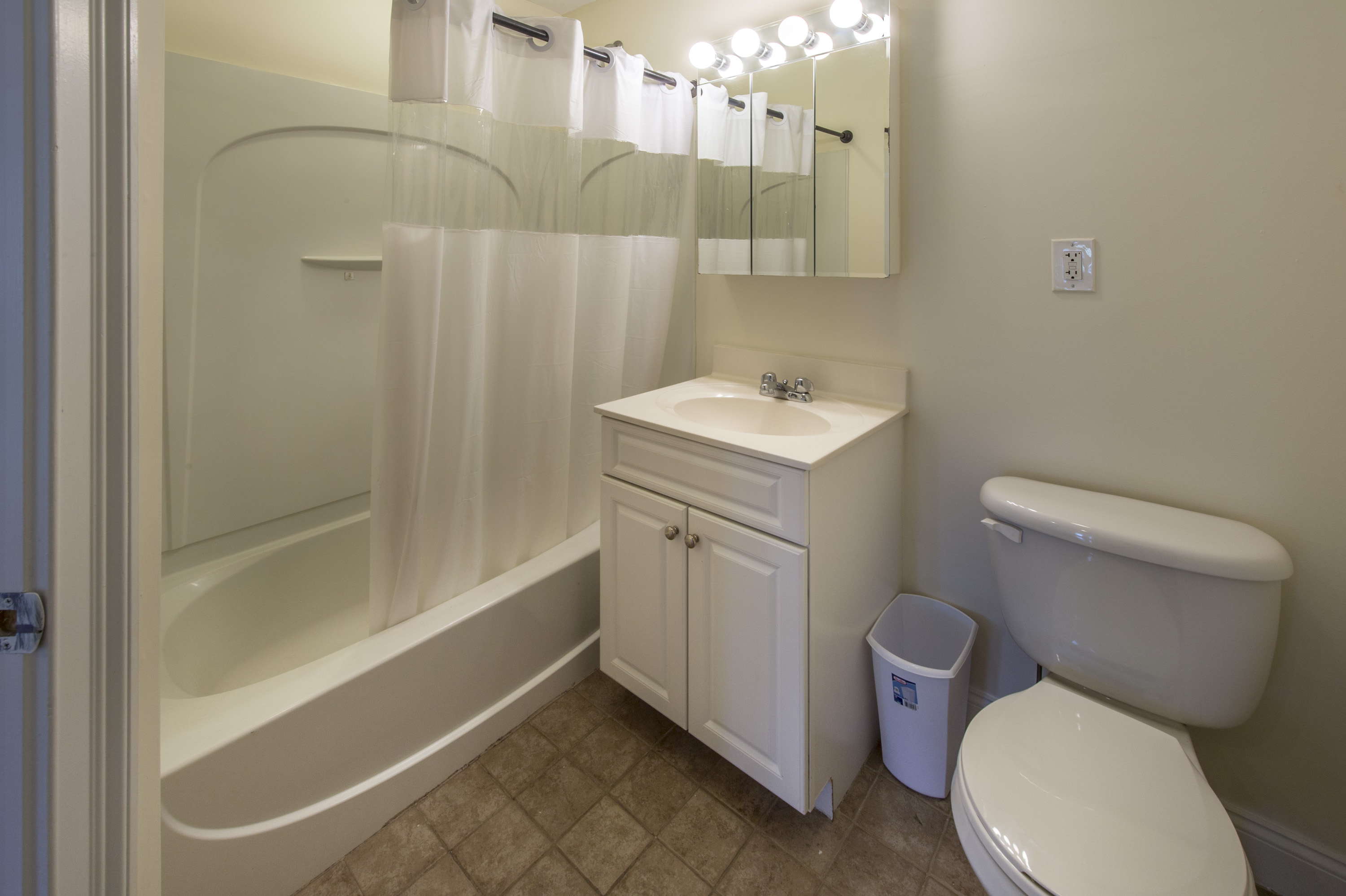 53 Ashford St, Allston