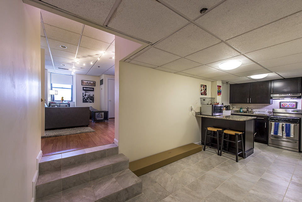 62 Boylston St, Downtown