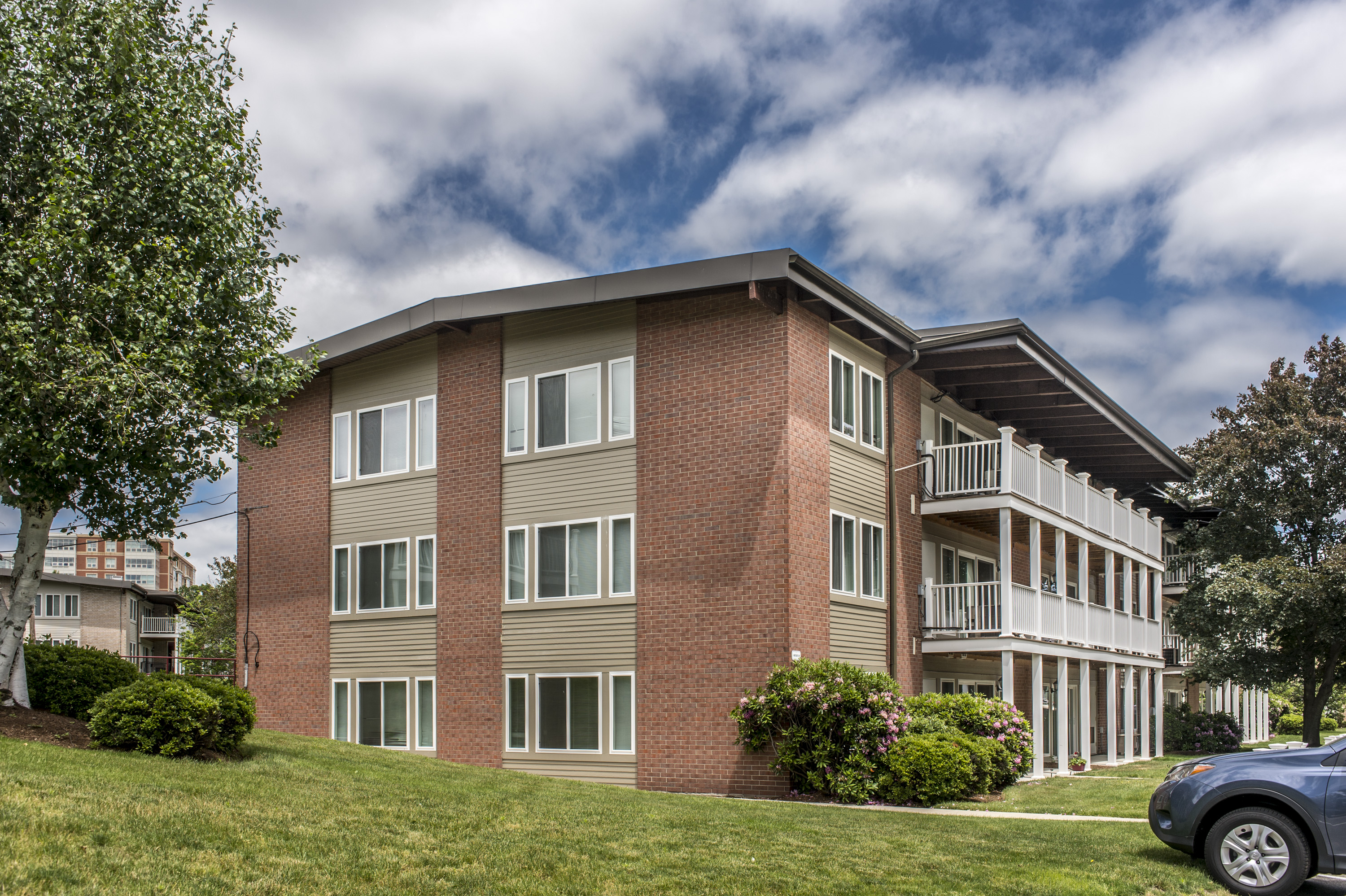 18 Westgate Dr, Woburn