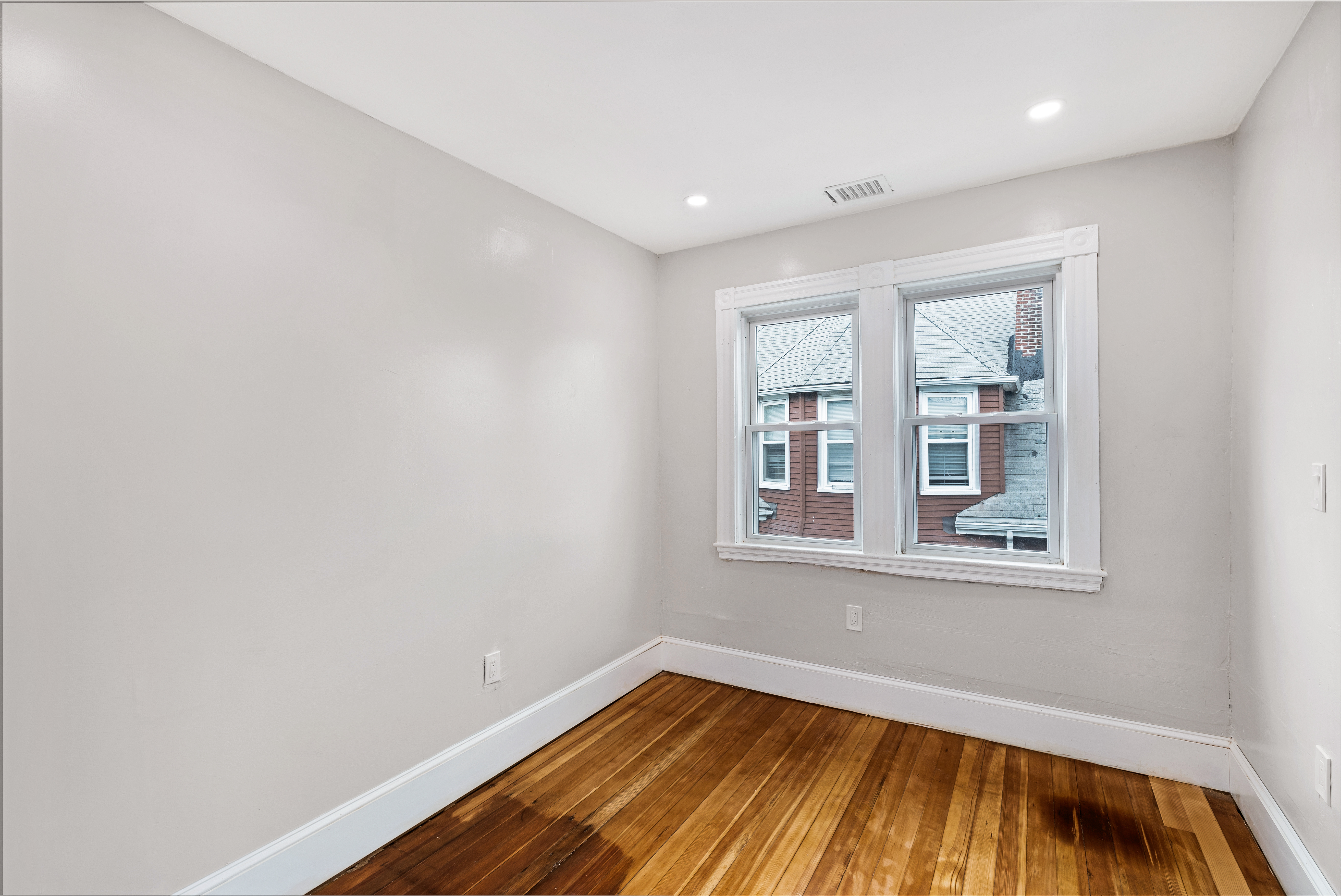 7 Pasadena Rd, Dorchester