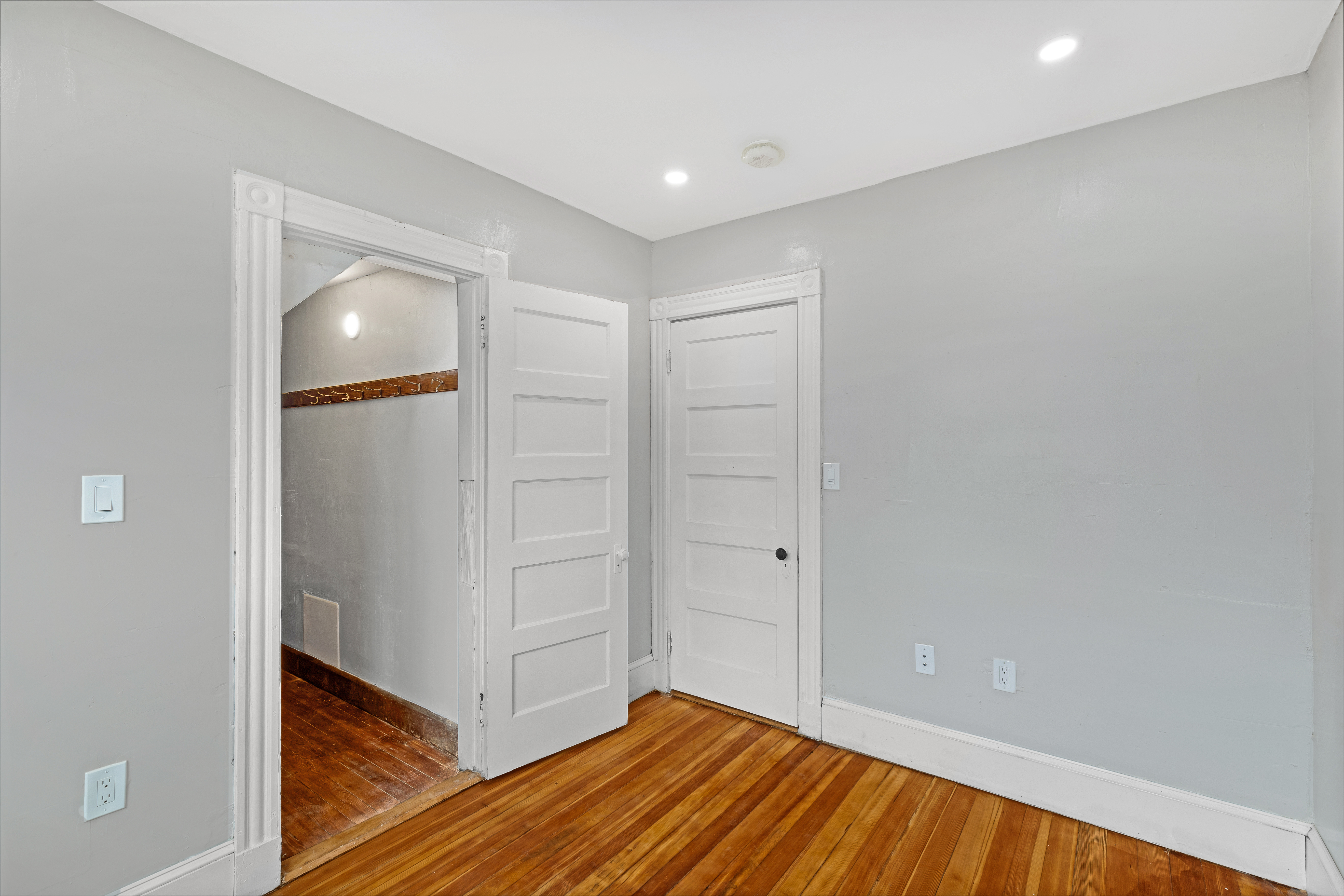 7 Pasadena Rd, Dorchester