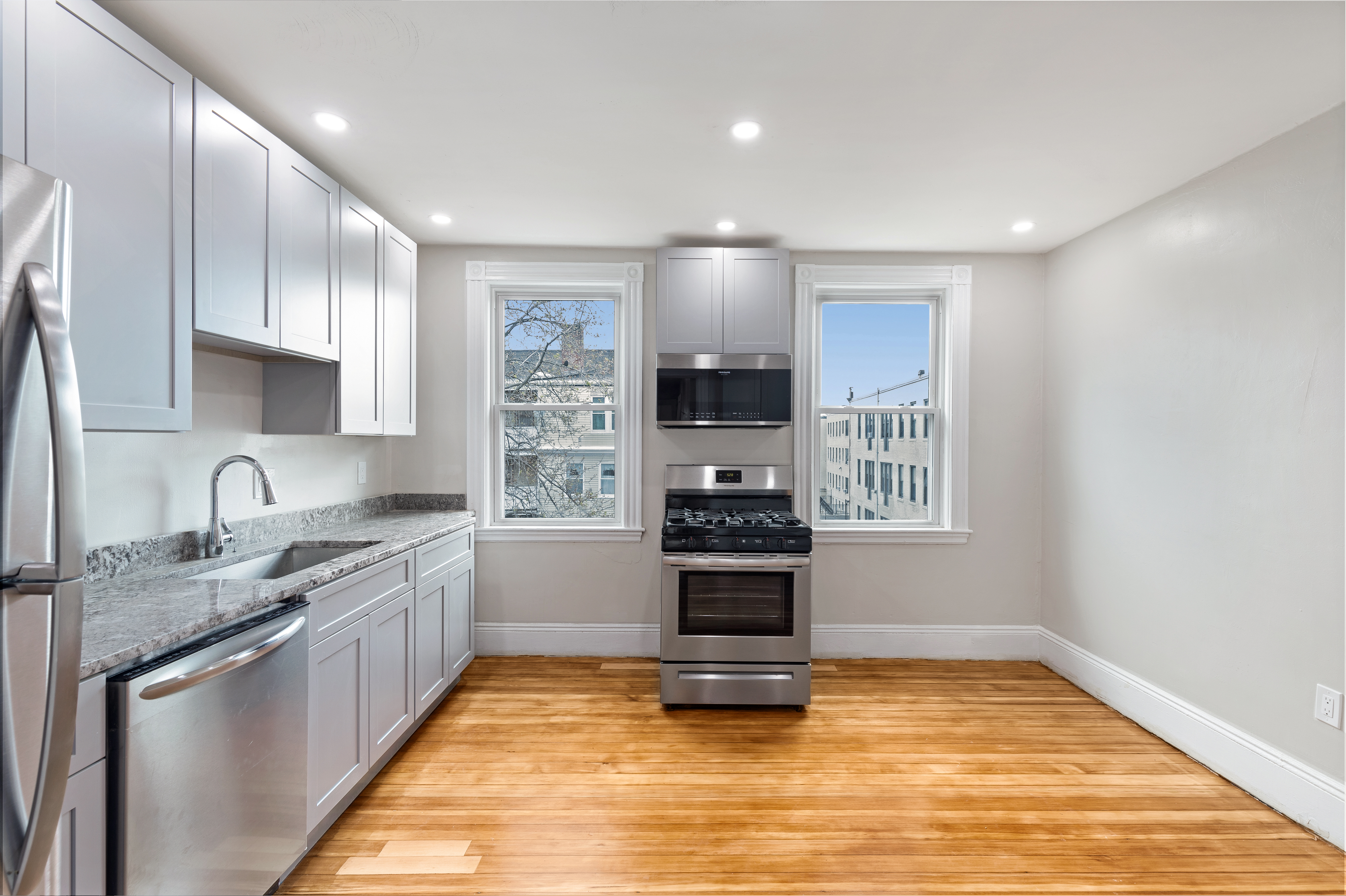 7 Pasadena Rd, Dorchester