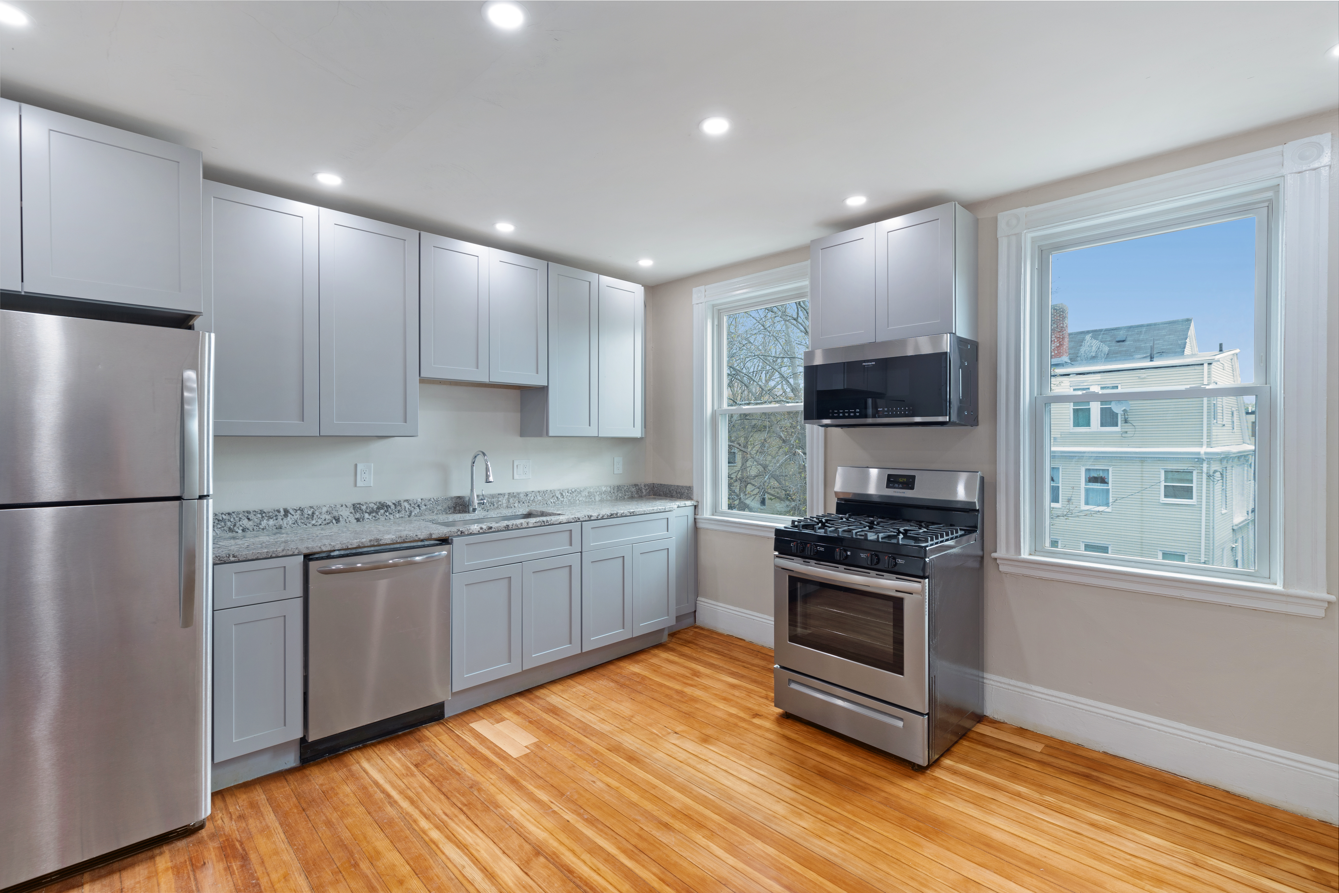 7 Pasadena Rd, Dorchester