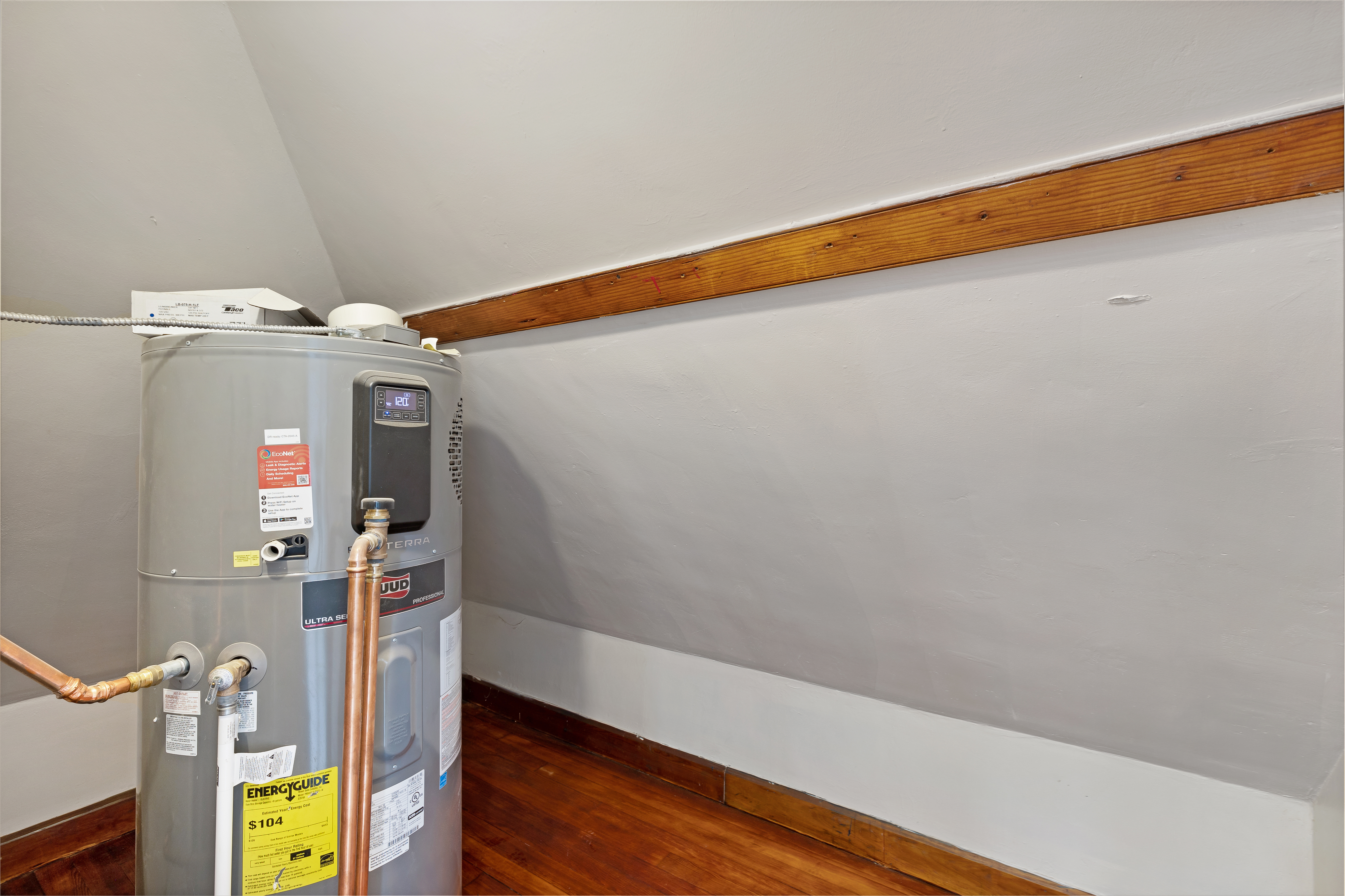 7 Pasadena Rd, Dorchester