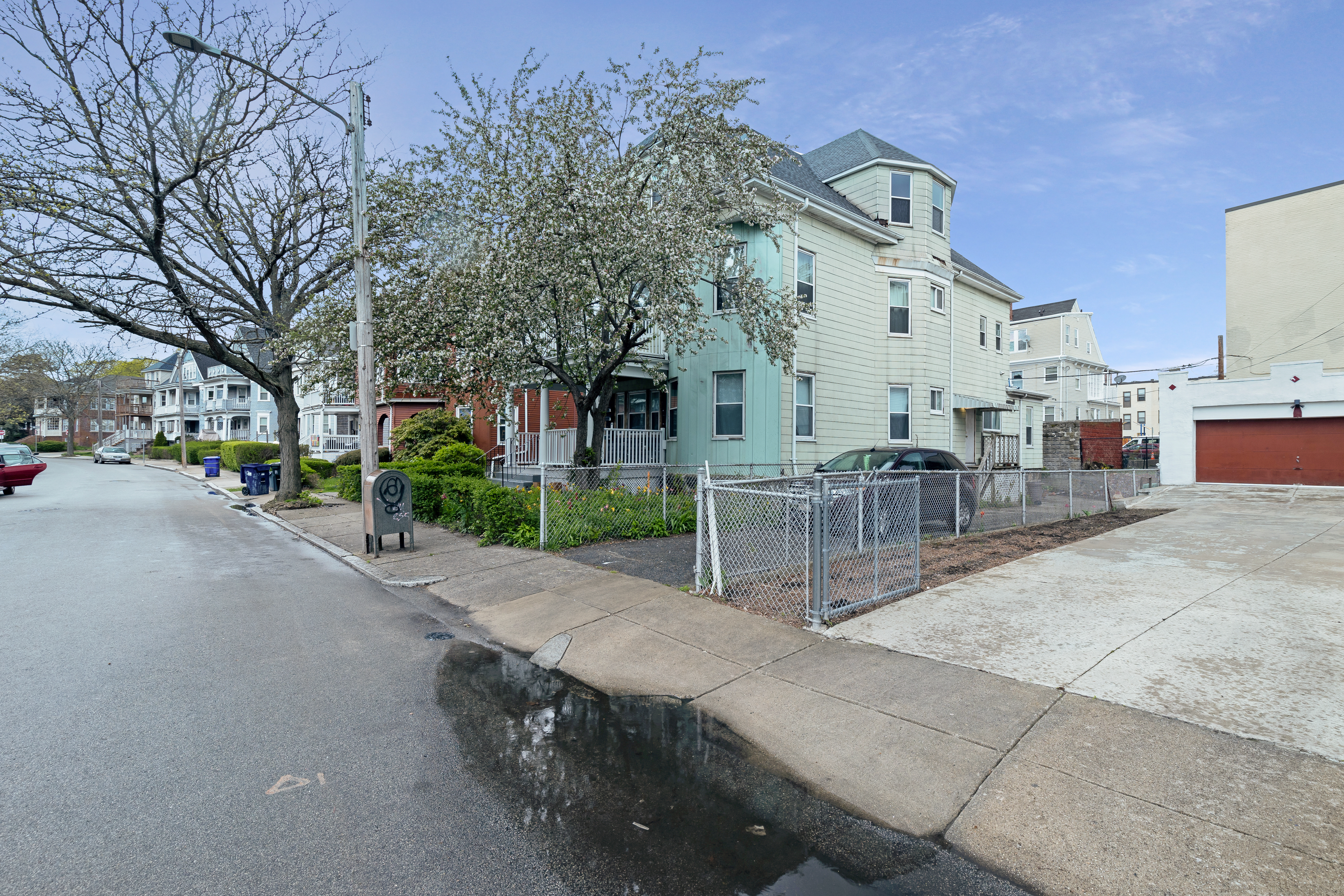 7 Pasadena Rd, Dorchester