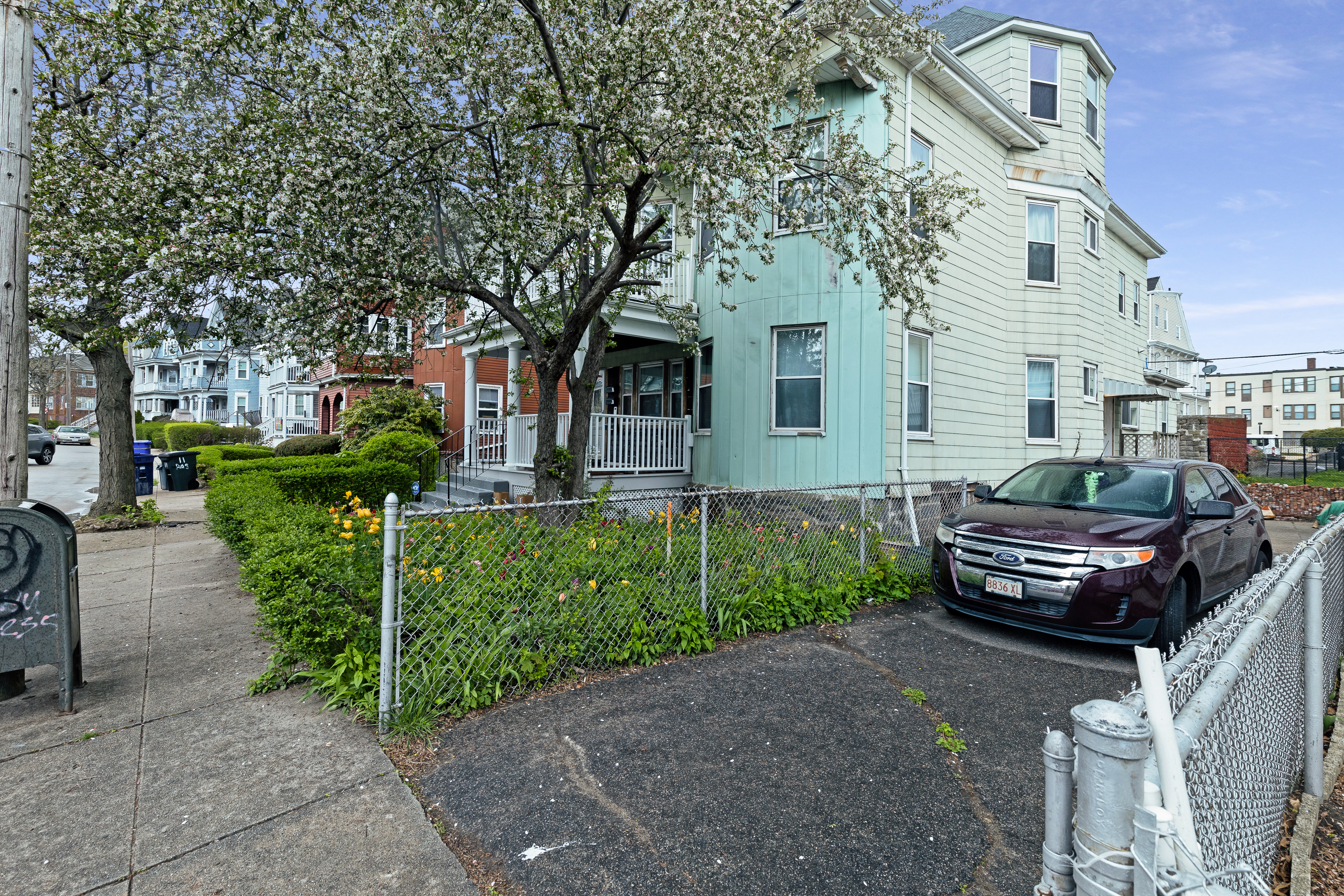 7 Pasadena Rd, Dorchester