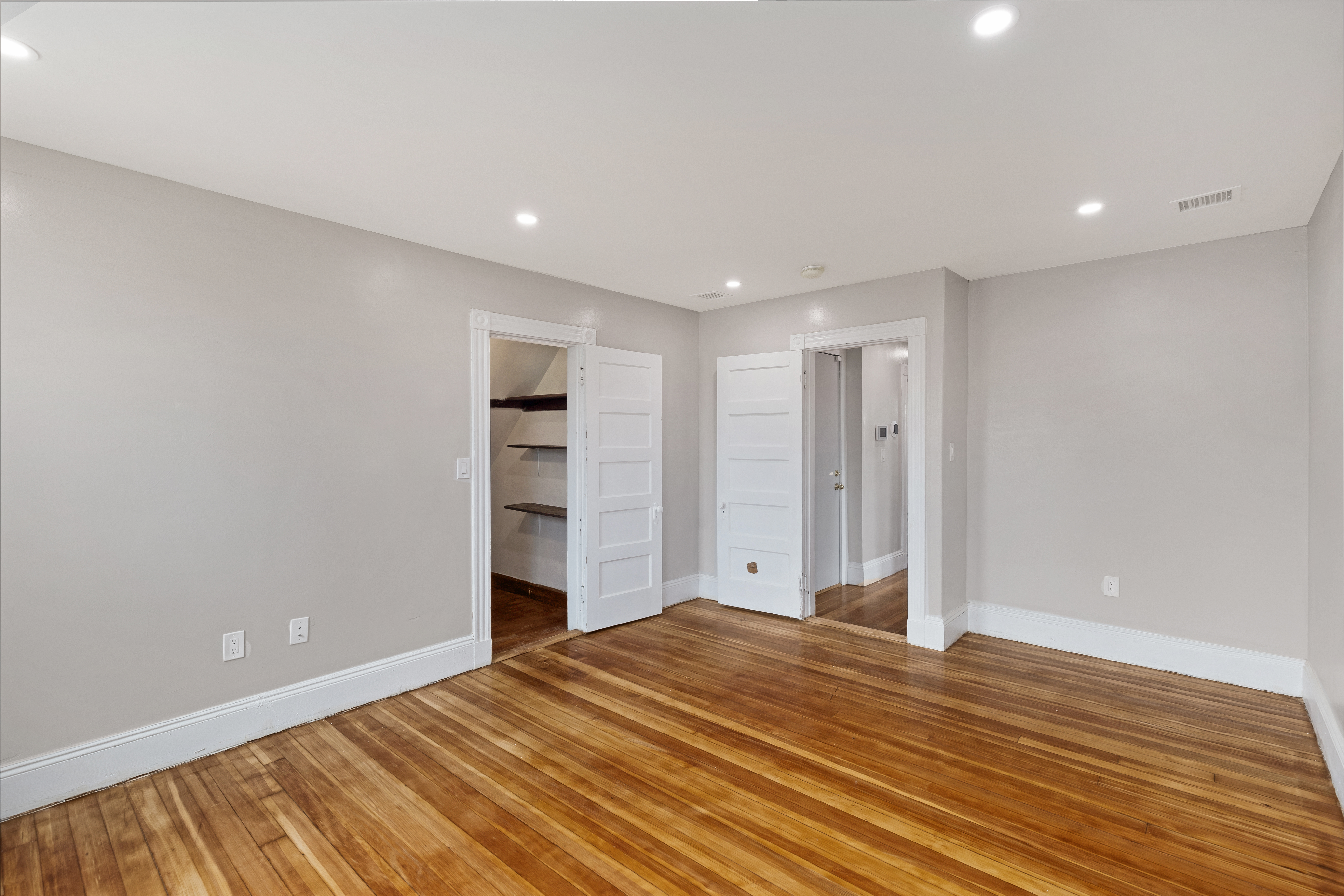 7 Pasadena Rd, Dorchester