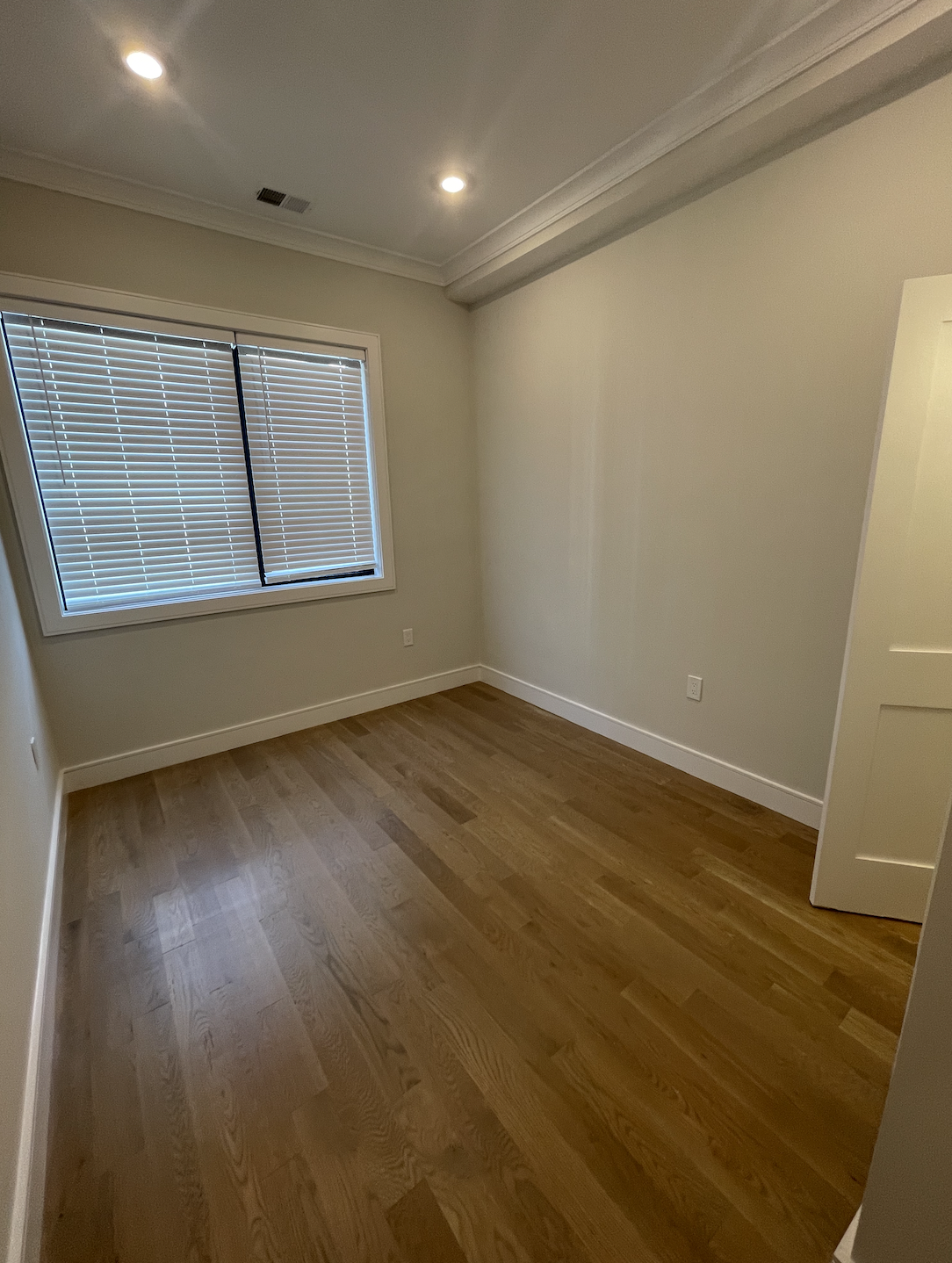 16 Highgate St, Allston