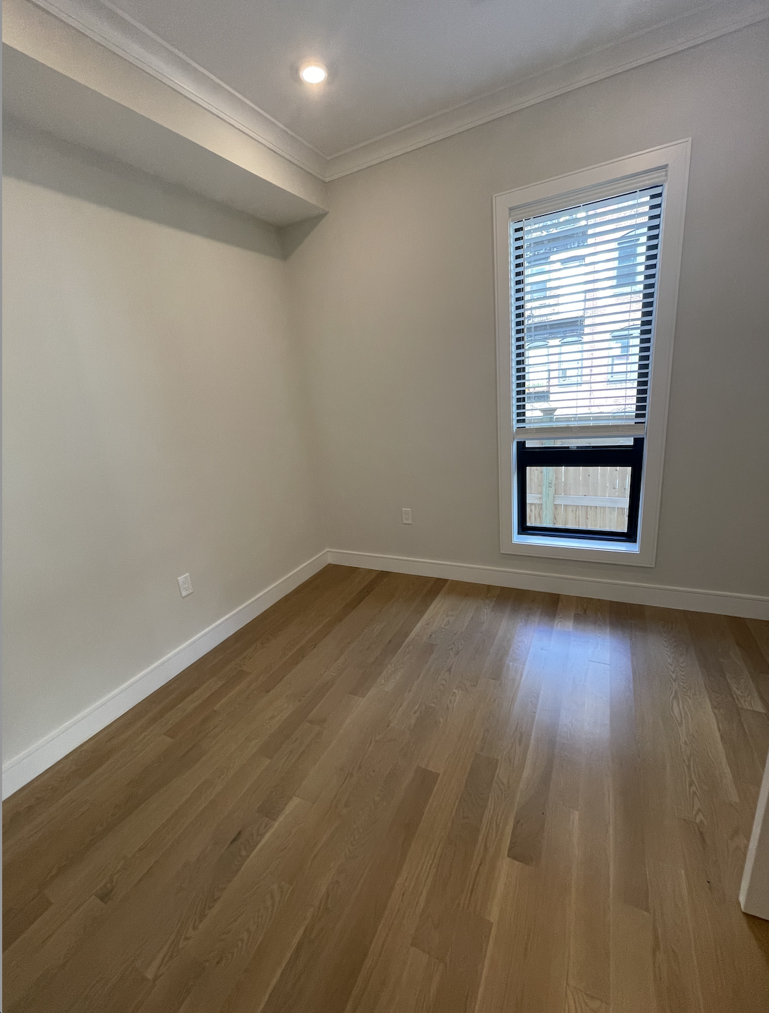 16 Highgate St, Allston