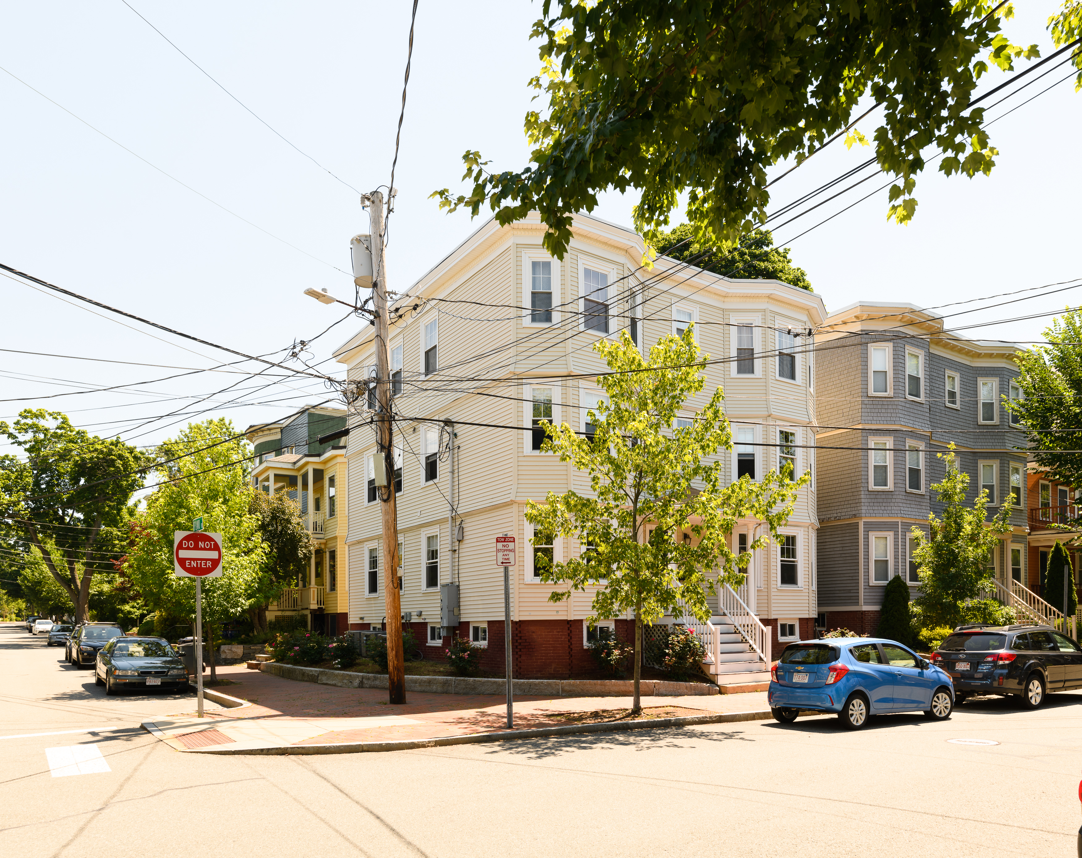 254 Upland, Porter Square