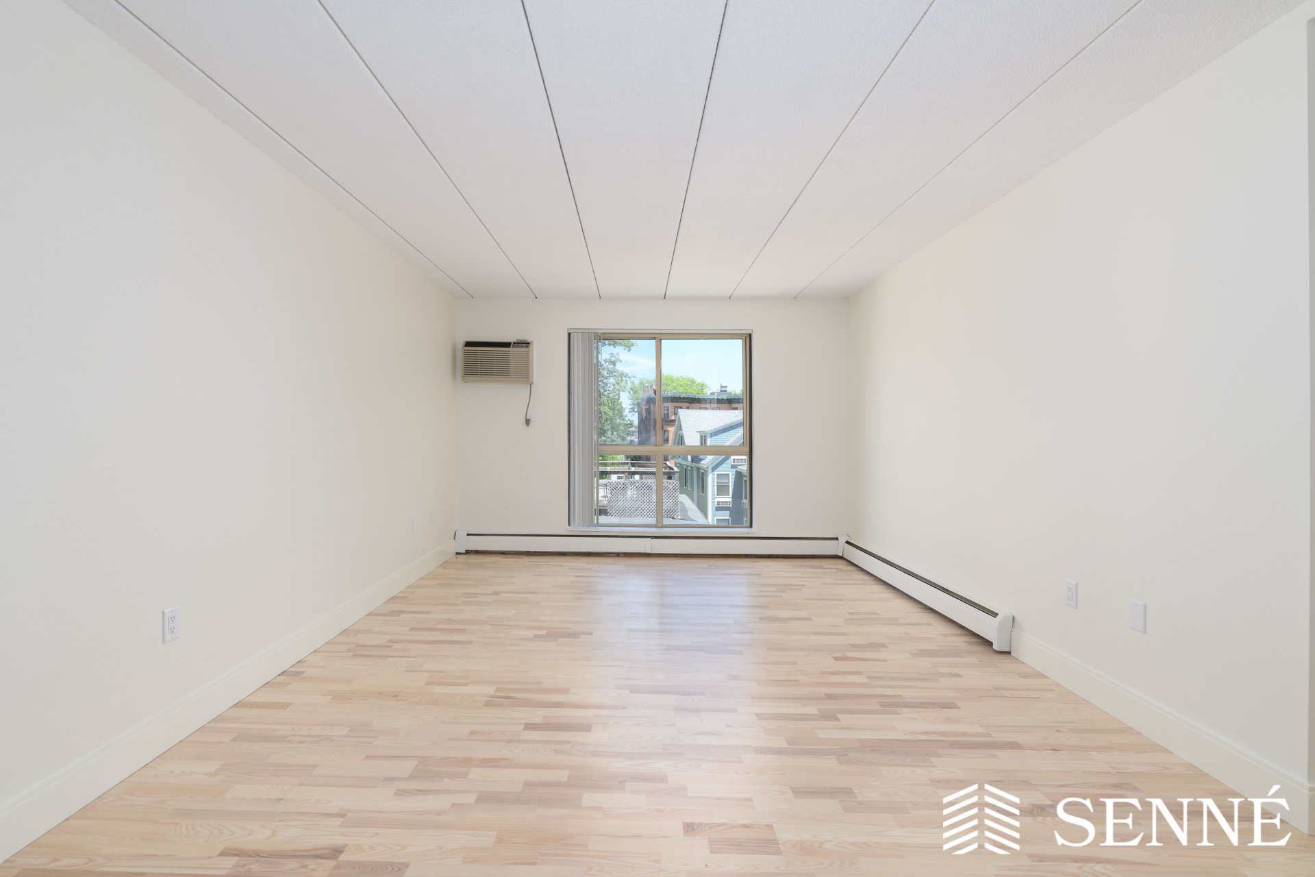 16 Trowbridge St, Harvard Square