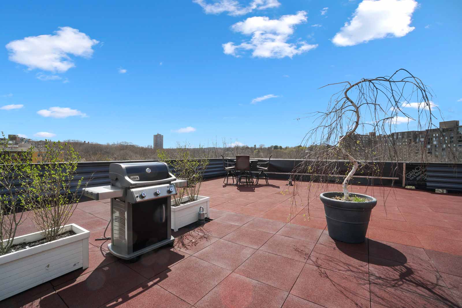 35 Huntington Ave, Mission Hill