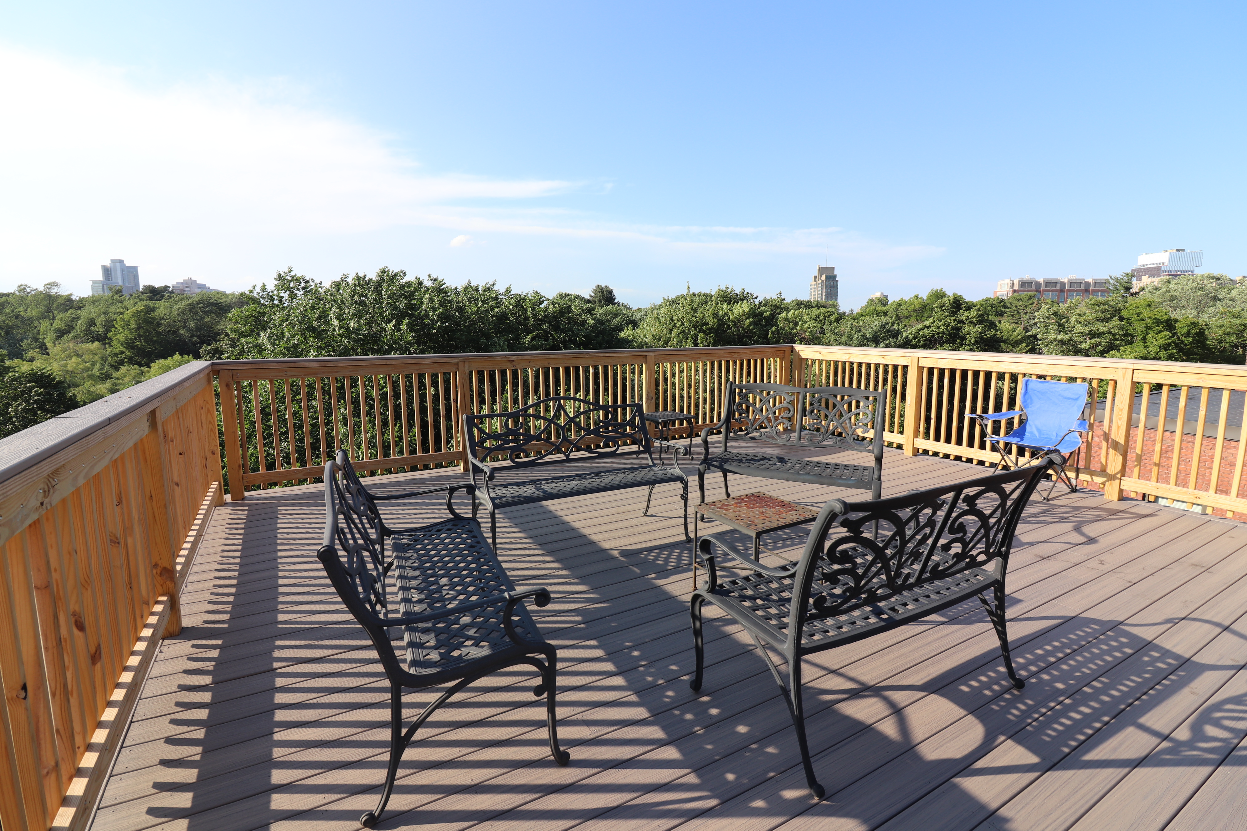 1100 Beacon St, Longwood