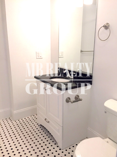 64 Hemenway St, Fenway