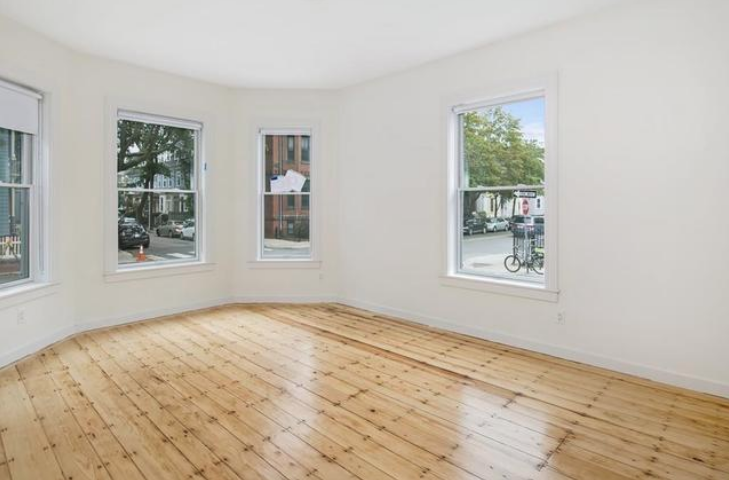 24 Magazine St, Cambridgeport